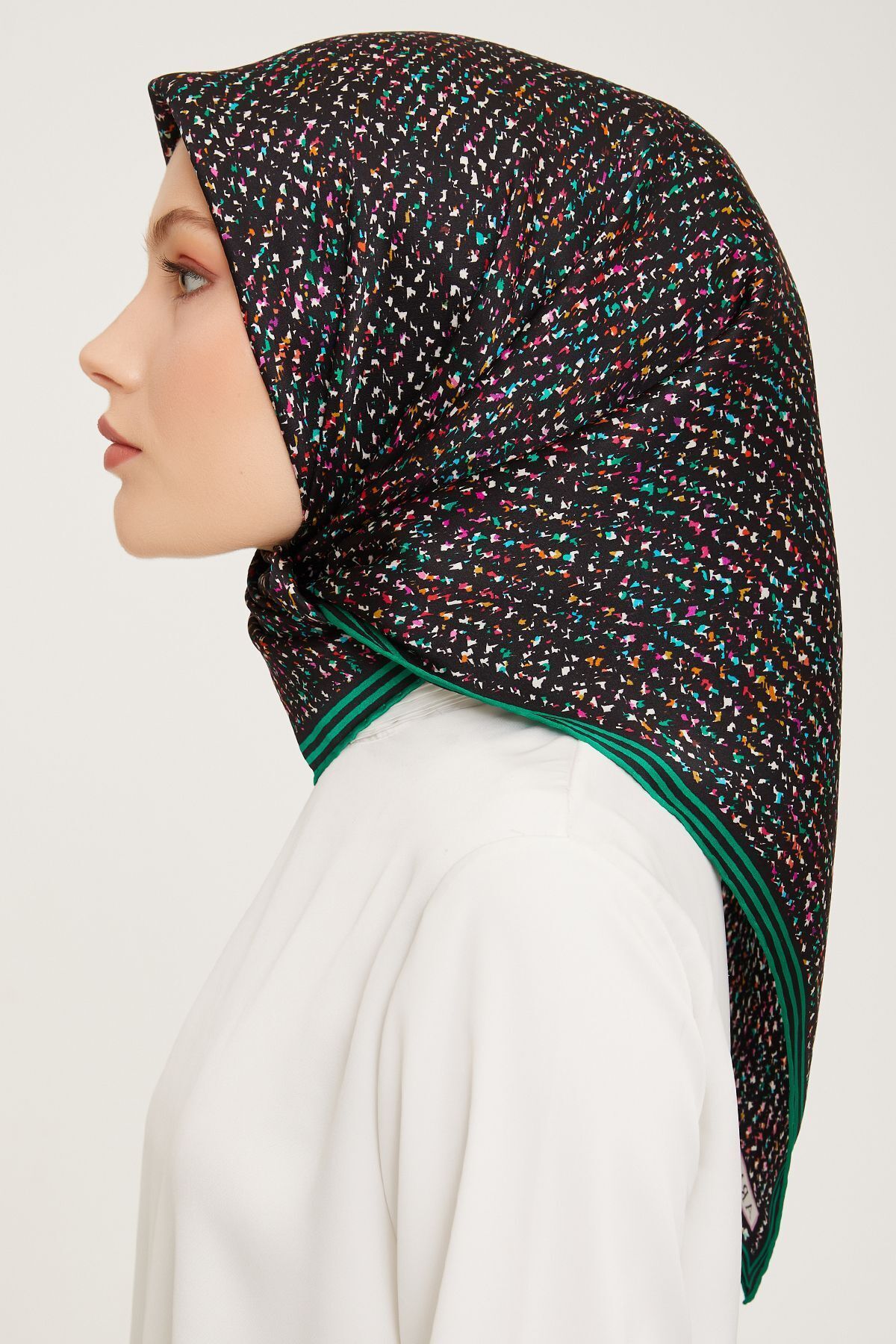 روسری زنانه آرمینه | E23KA9013D01 Armine - Image 2