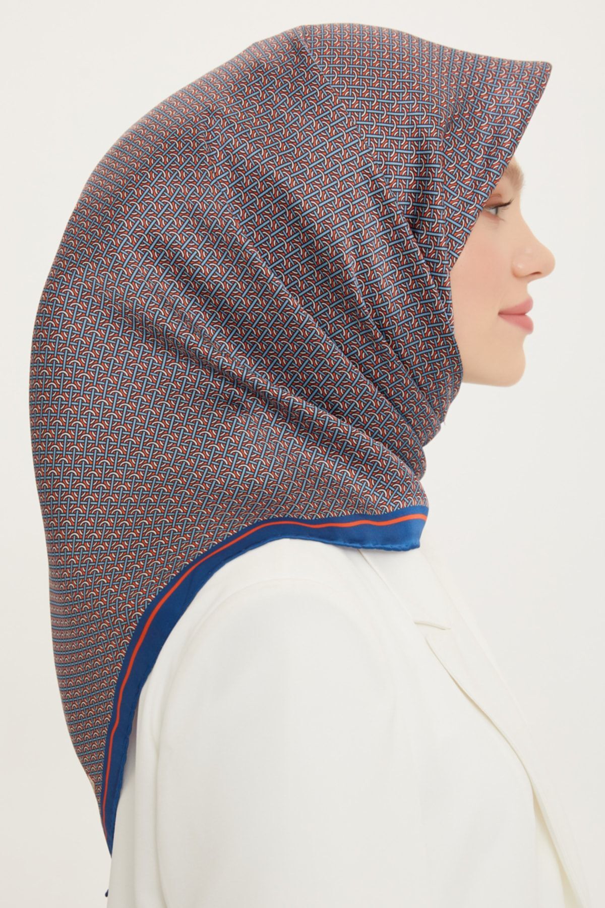 روسری زنانه آرمینه | E22YA8733D02 Armine - Image 3