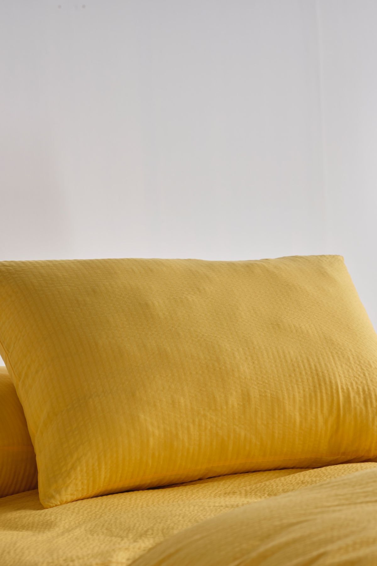 Doqu Home-Sofia Seersucker Bedding Set Yellow - Double 4