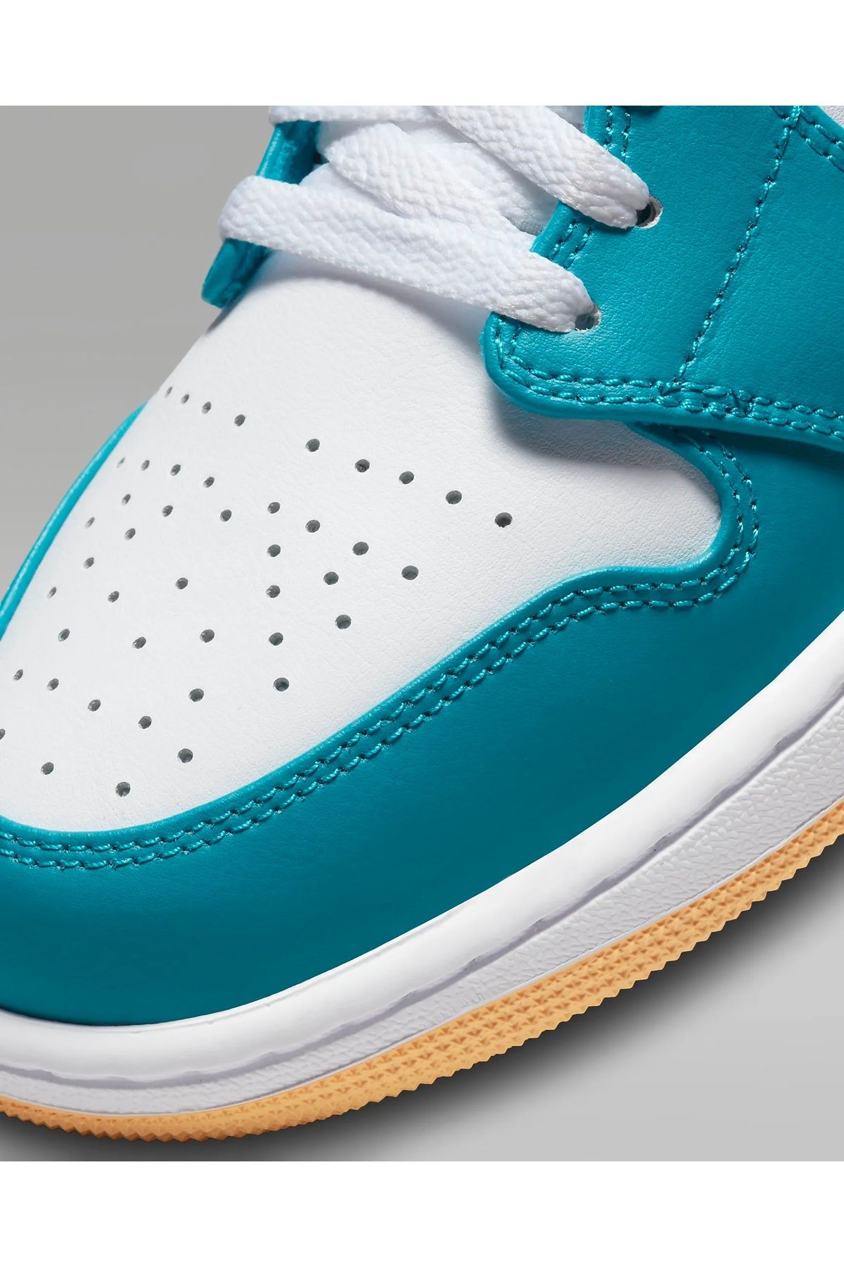 Jordan aj1 mid mens shop