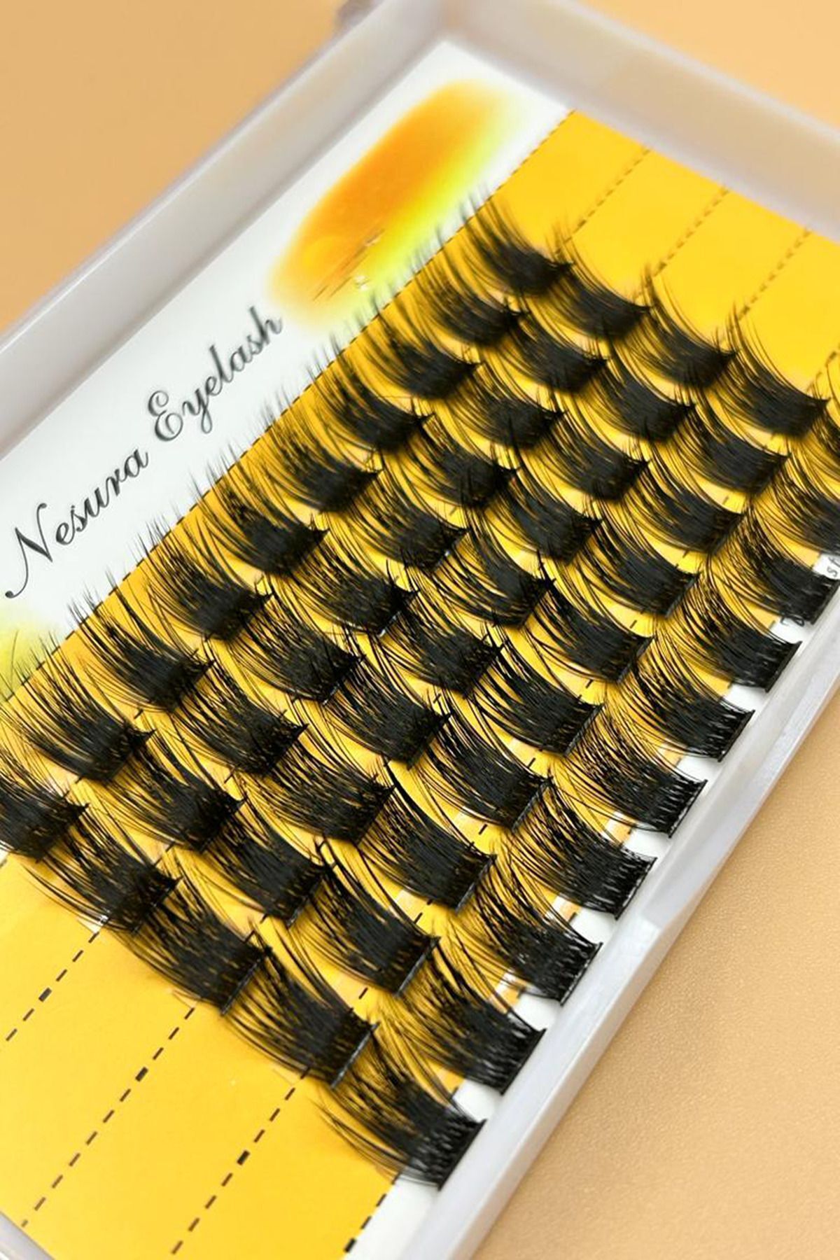 مژه مصنوعی  Aug-25