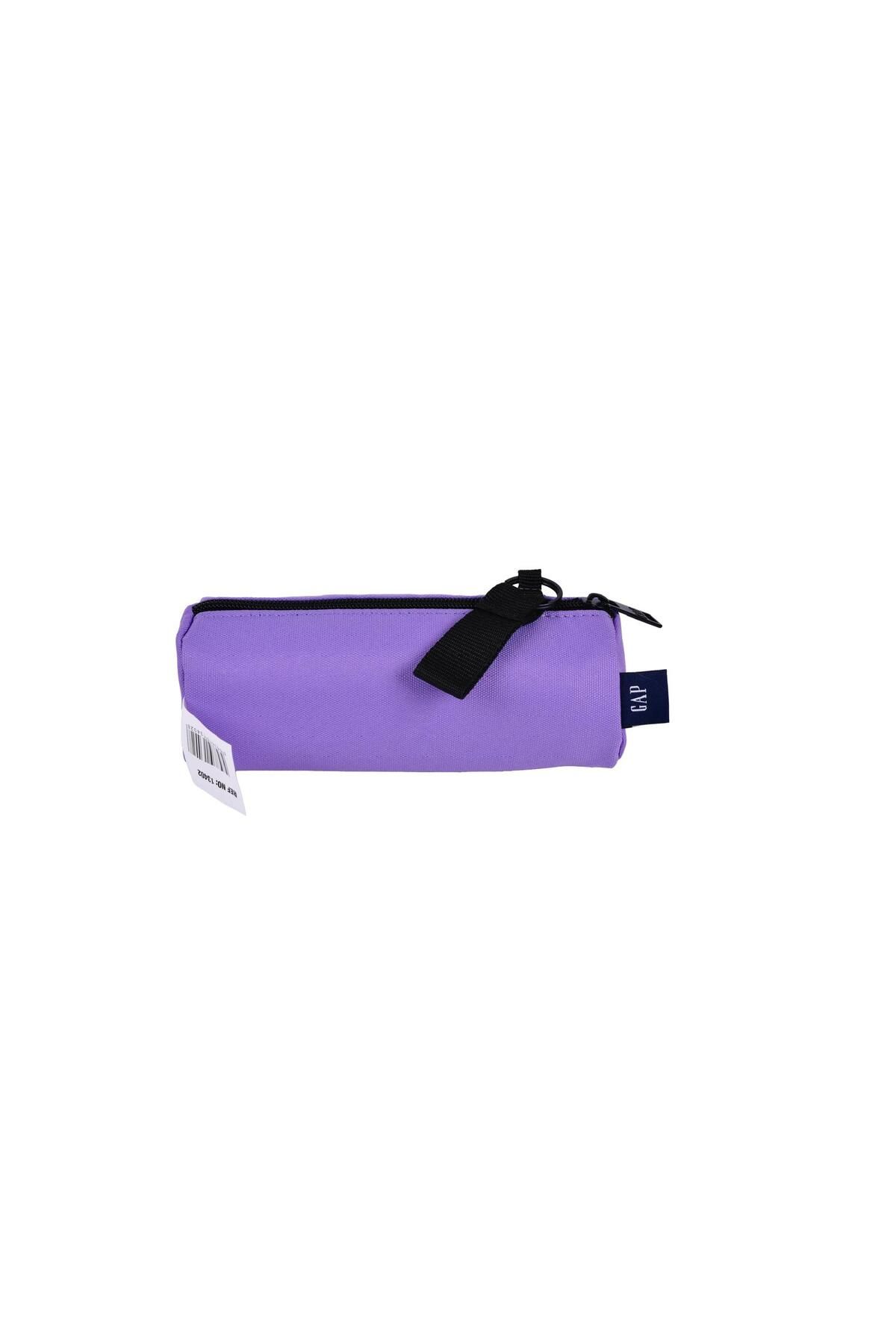 GAP-GAP13402 Model Triangle Pencil Bag 4