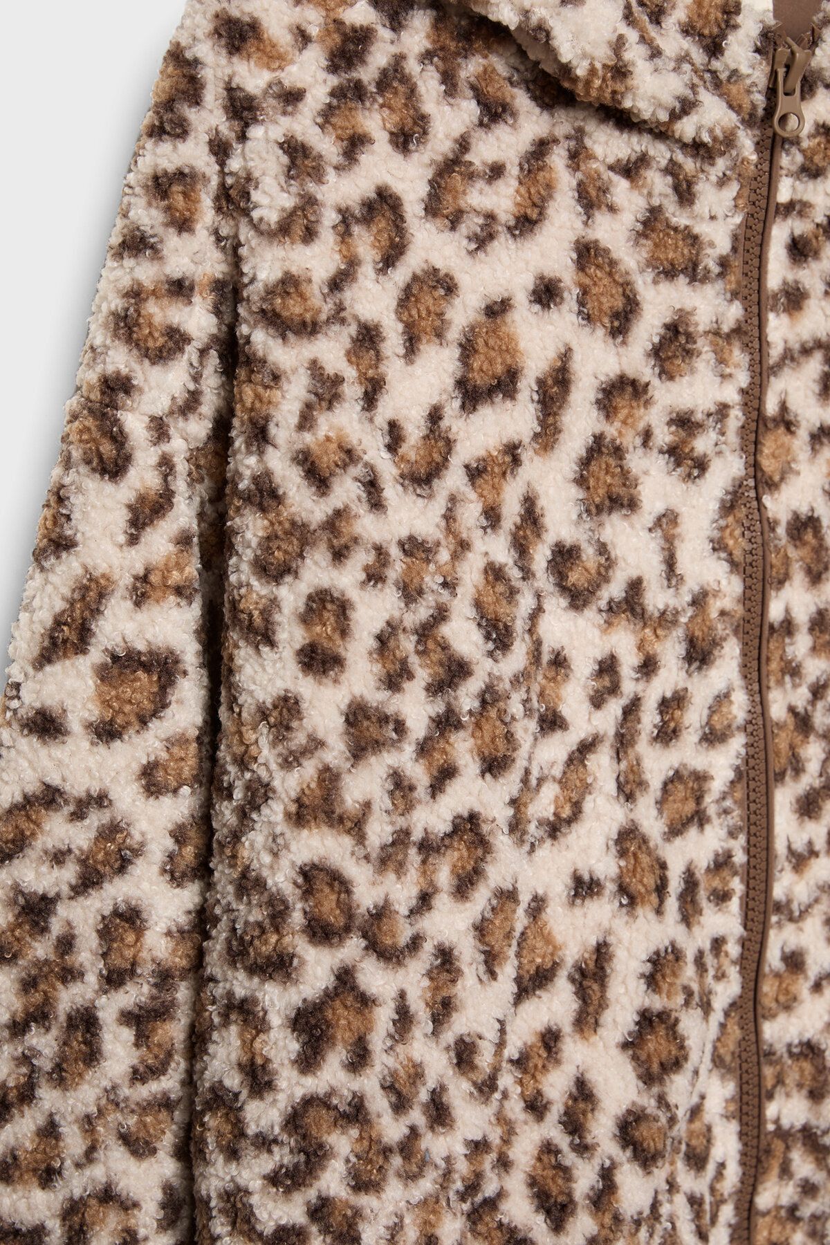 Stradivarius Large Length Leopard Print Jacket with Boreguillo Effect Trendyol