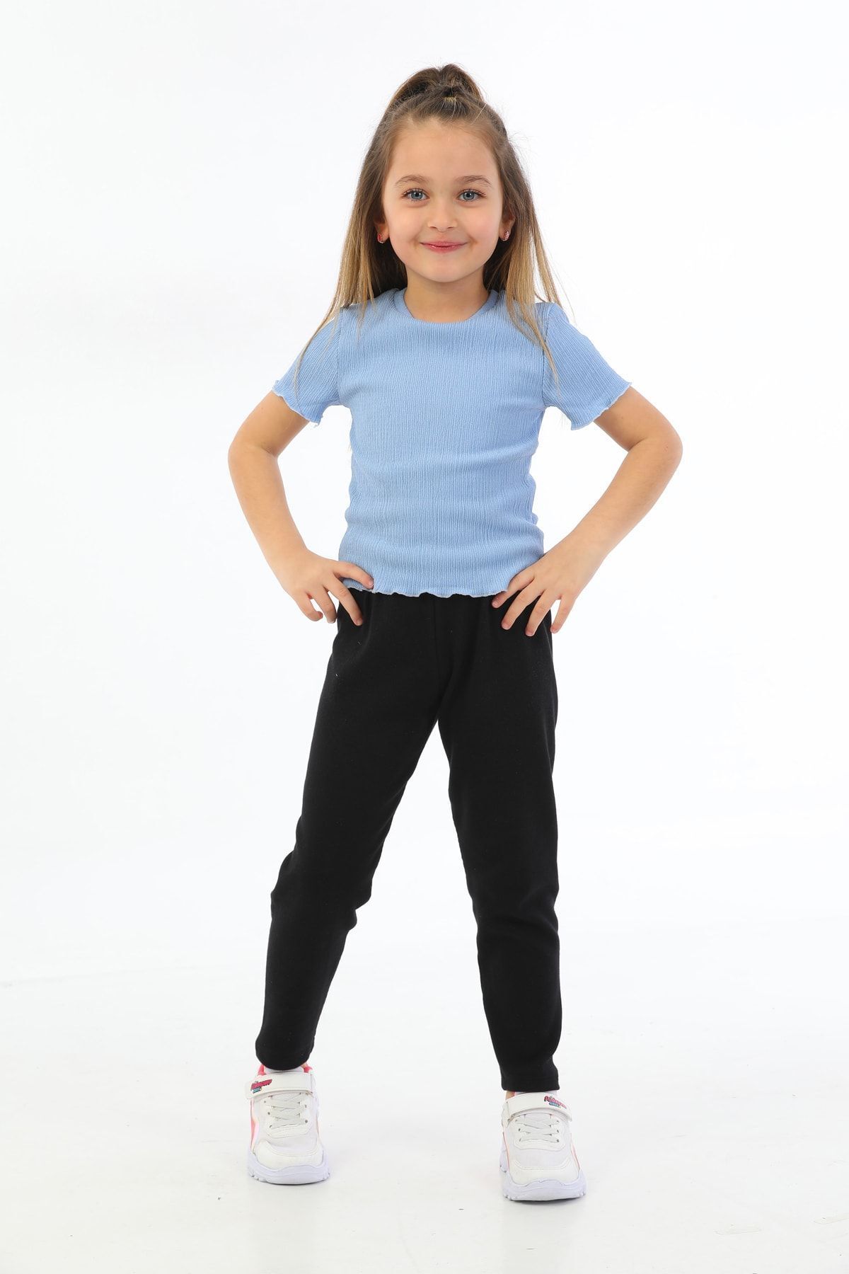 complete the look image