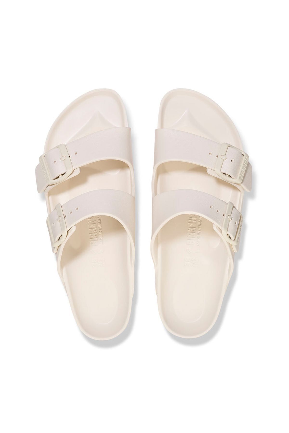 دمپایی سفید زنانه با طراحی شیک و راحت Birkenstock