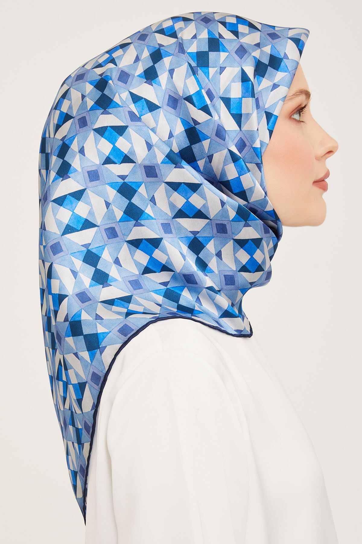 روسری زنانه آرمینه | E23KA9045D04 Armine - Image 3