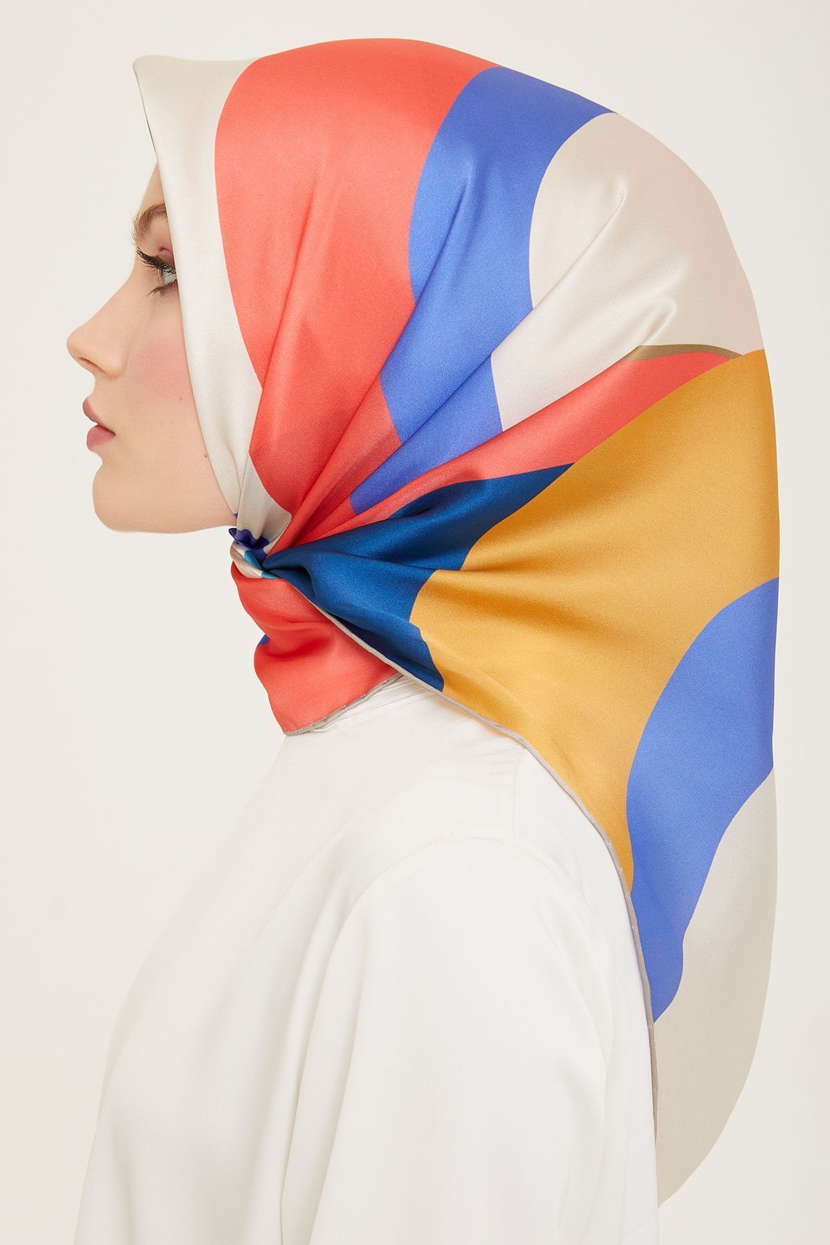 روسری زنانه آرمینه | E24YA9148D01 Armine - Image 2