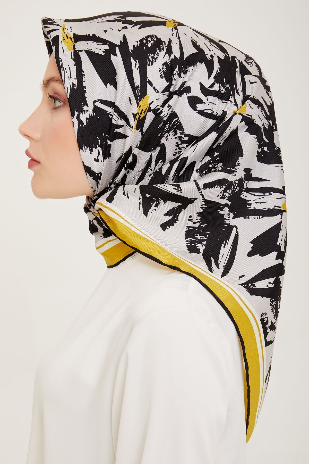 روسری زنانه بللی | E24YA7130001 Belli - Image 2