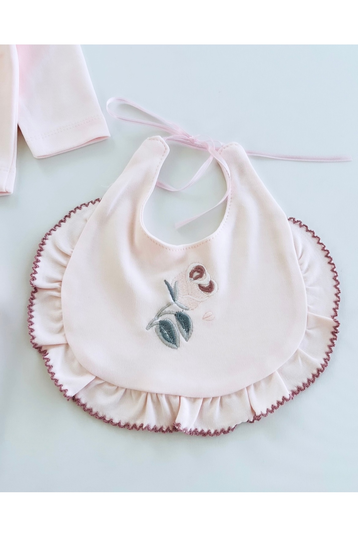 Mert Baby Fırfırella 5'li Organik Hastane Çıkış Seti Pembe %100 Pamuk Yenidoğan Kız Bebek fotoğrafı 2 (önizleme)