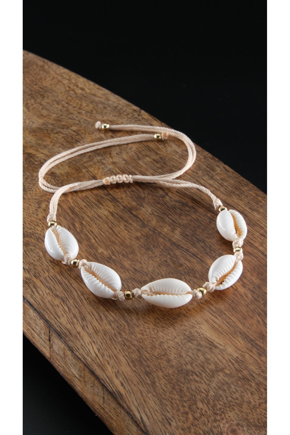 Chillin' Deniz Kabuklu Ayarlanabilir Asansörlü Gold Renkli Boncuklu Halhal Bileklik