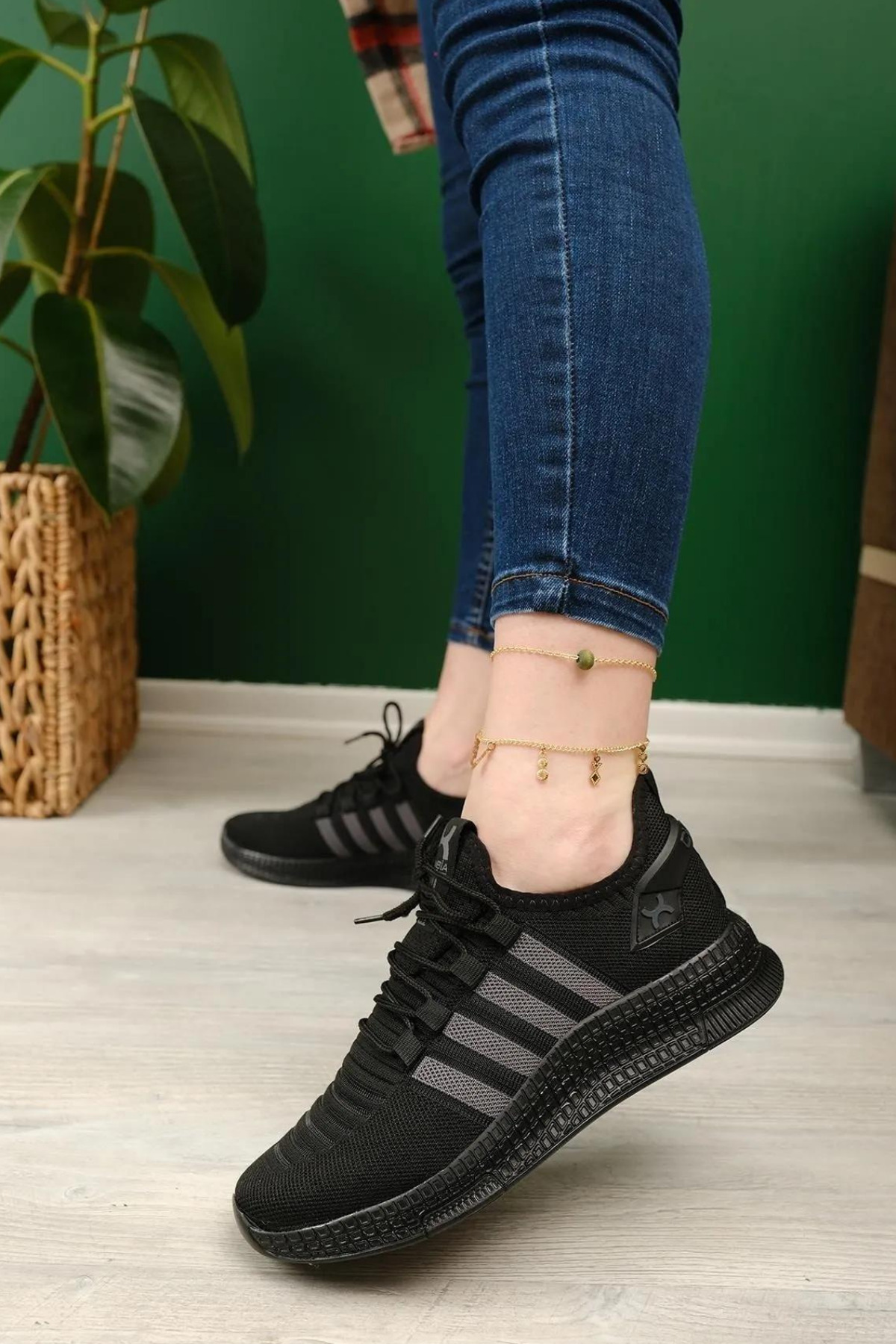 MORENİCA Unisex Siyah Spor Ayakkabı görsel 2