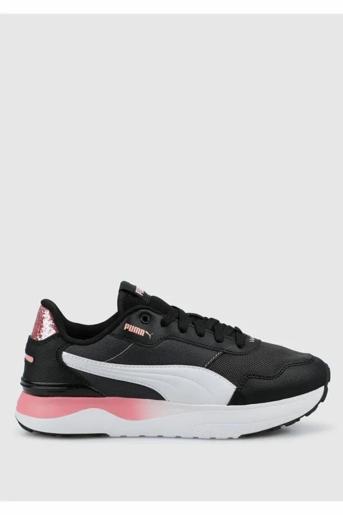 اسنیکر خاکستری زنانه R78 Voyage Star Glow کفش Puma