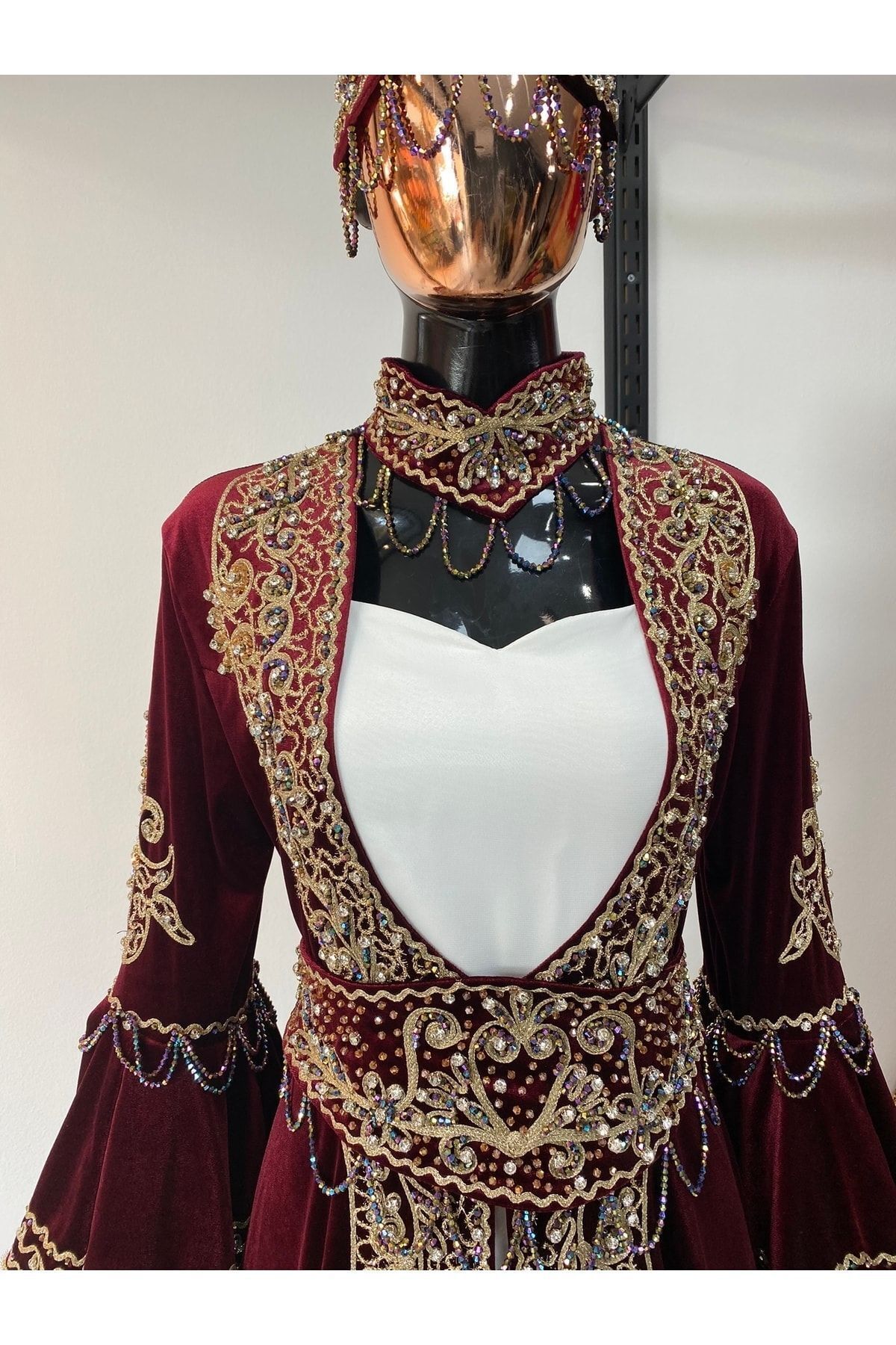 https://cdn.dsmcdn.com/ty1474/product/media/images/prod/QC/20240810/11/d5482e87-d854-34a4-ab84-f1c6ab5b4e60/1_org_zoom.jpg