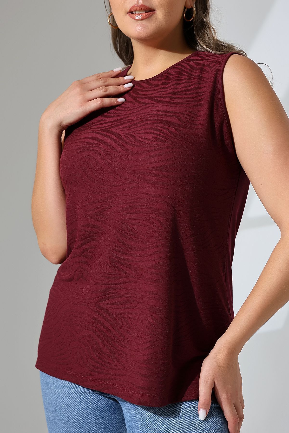 Şiir-Claret Red Jaspers Women's Blouse - Side Slit and Devore Detail, Plus Size, Front/Back Use 8