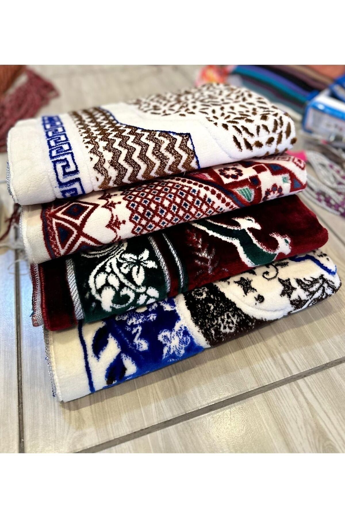 https://cdn.dsmcdn.com/ty1474/product/media/images/prod/QC/20240811/11/c689bab1-b7a5-35c0-9cad-afd8117ba0f8/1_org_zoom.jpg