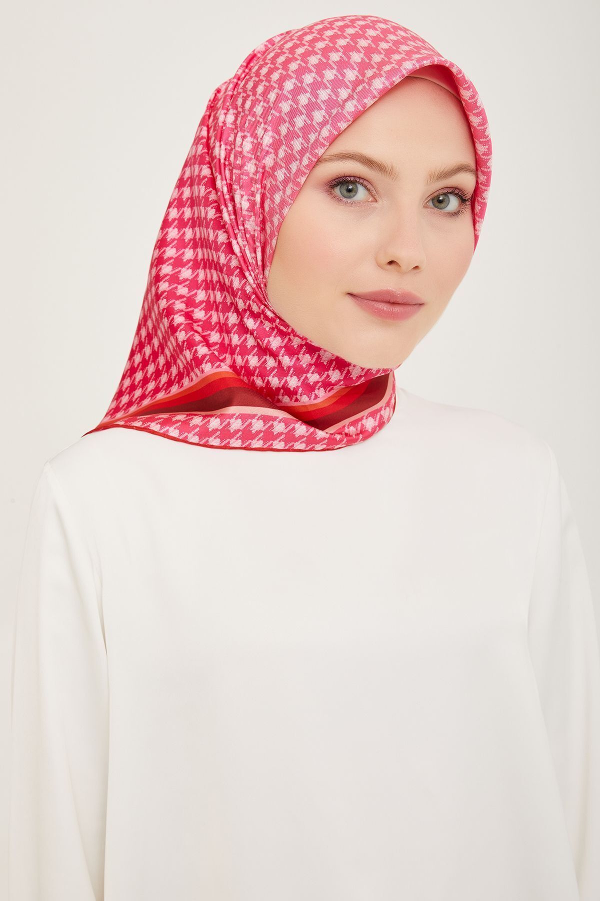 روسری زنانه بللی | E24YA3098001 Belli - Image 3