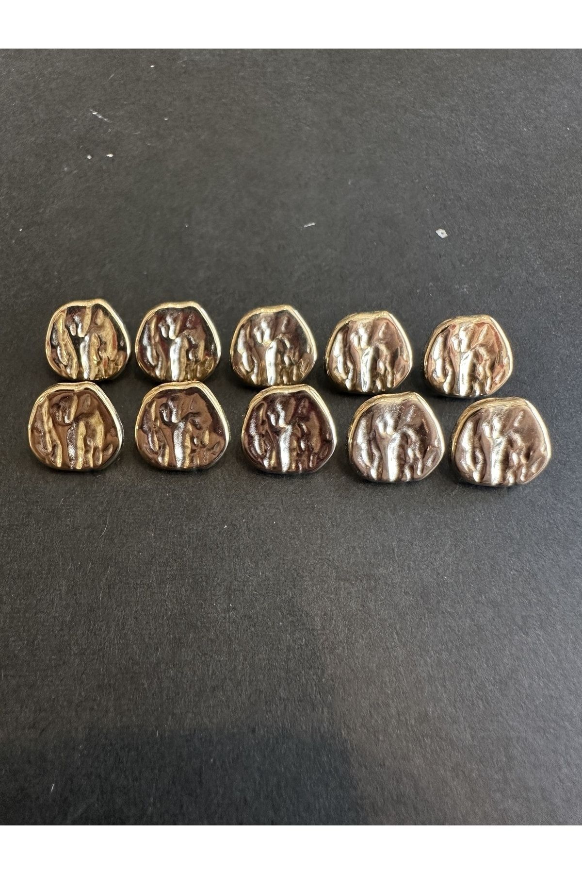 aensia Gold Altın Buruşuk Kıvrımlı Tasarım Düğme 22 Boy Metal Düğme Gömlek Düğmesi-10lu Paket