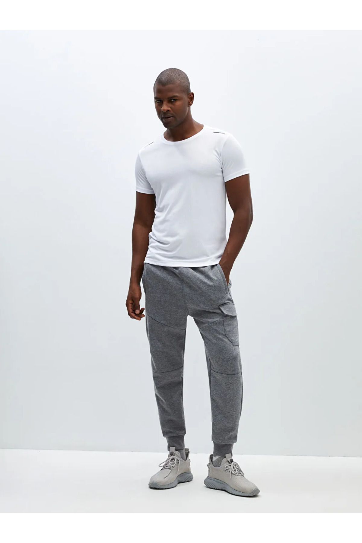 LC Waikiki LCW Active Slim Fit Erkek Jogger E ofman Alt Erkek Spor Outdoor