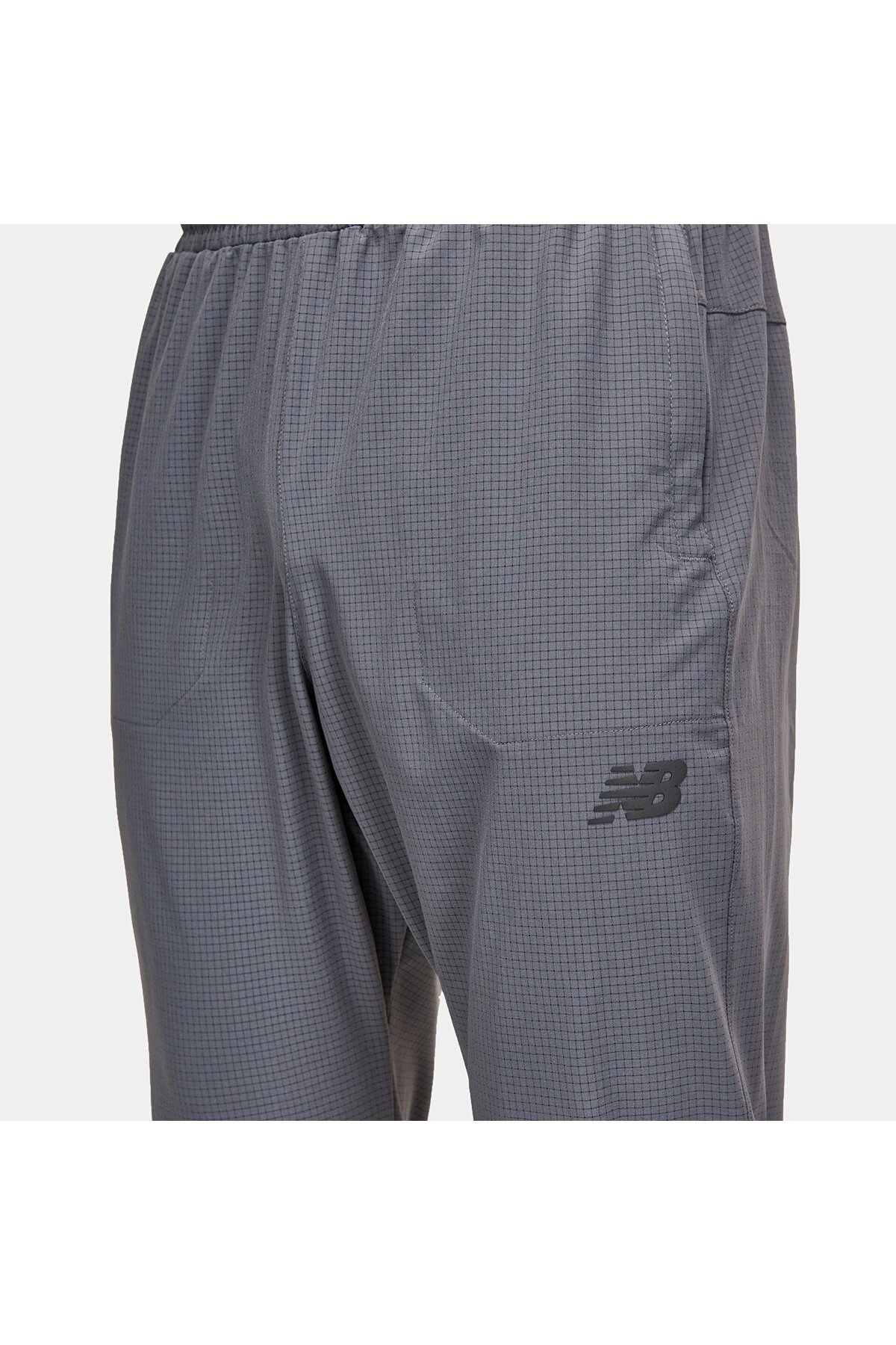 شلوار ورزشی نیو بالانس مردانه  خاکستری اسپرت رنگارنگ  فاق نرمال   آستین بلند اسپرت | New Balance NWBMNP1446-ANT-STD TR - تصویر 4