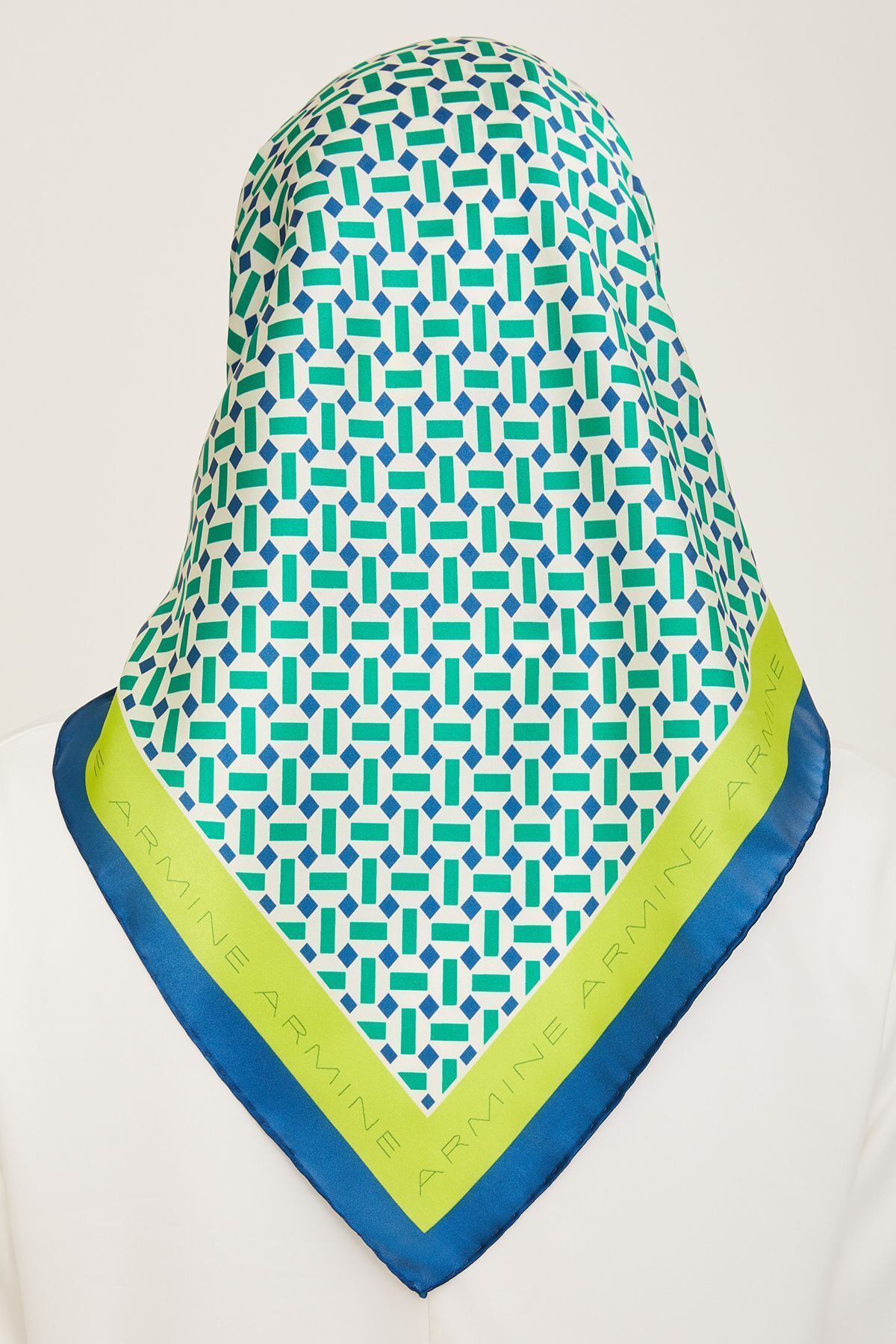 روسری زنانه آرمینه | E24YA9151D02 Armine - Image 4