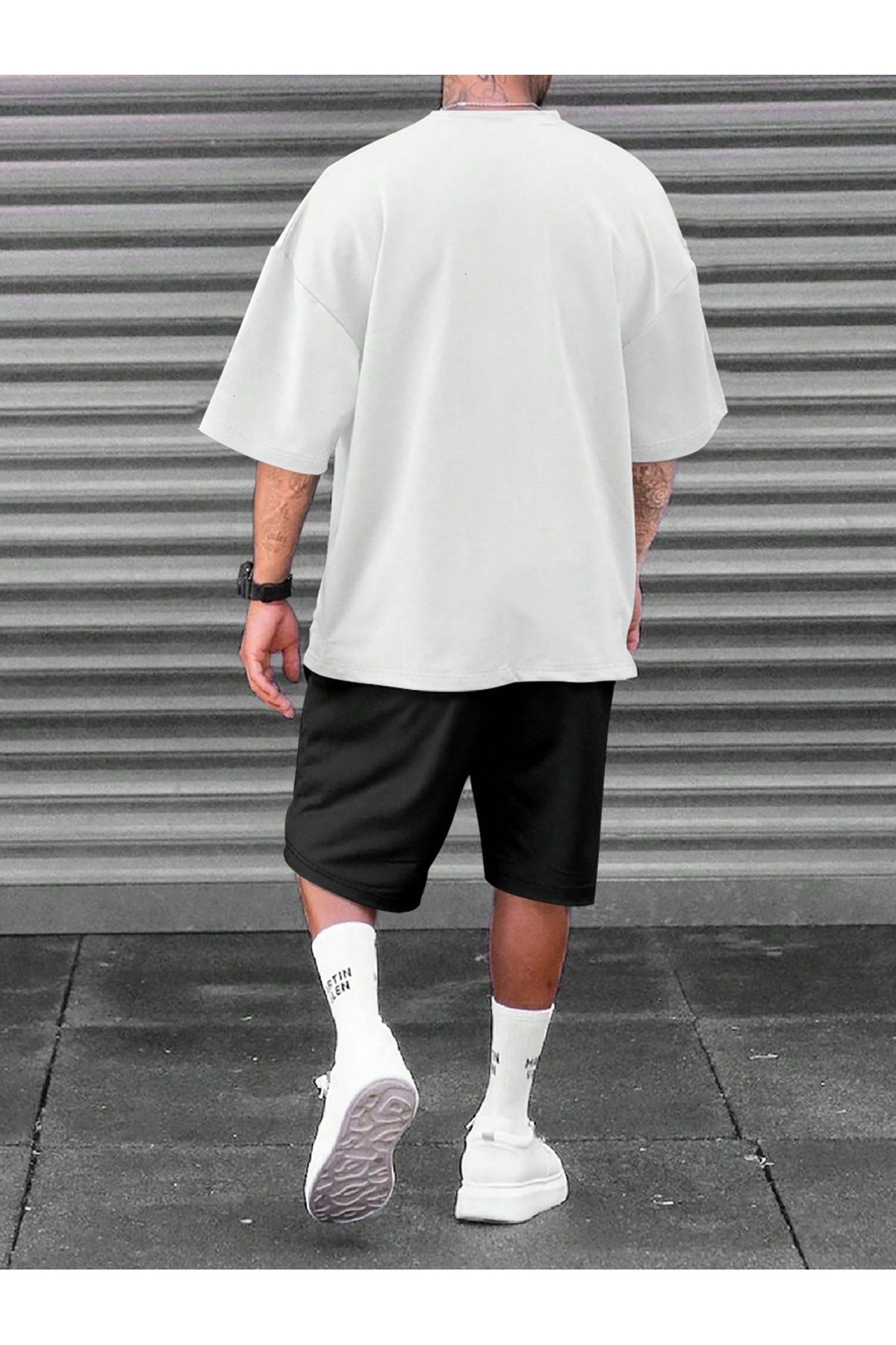 modaberry-Tricou și pantaloni scurți cu imprimeu Los Angeles - Set alb negru cu gât crew 2
