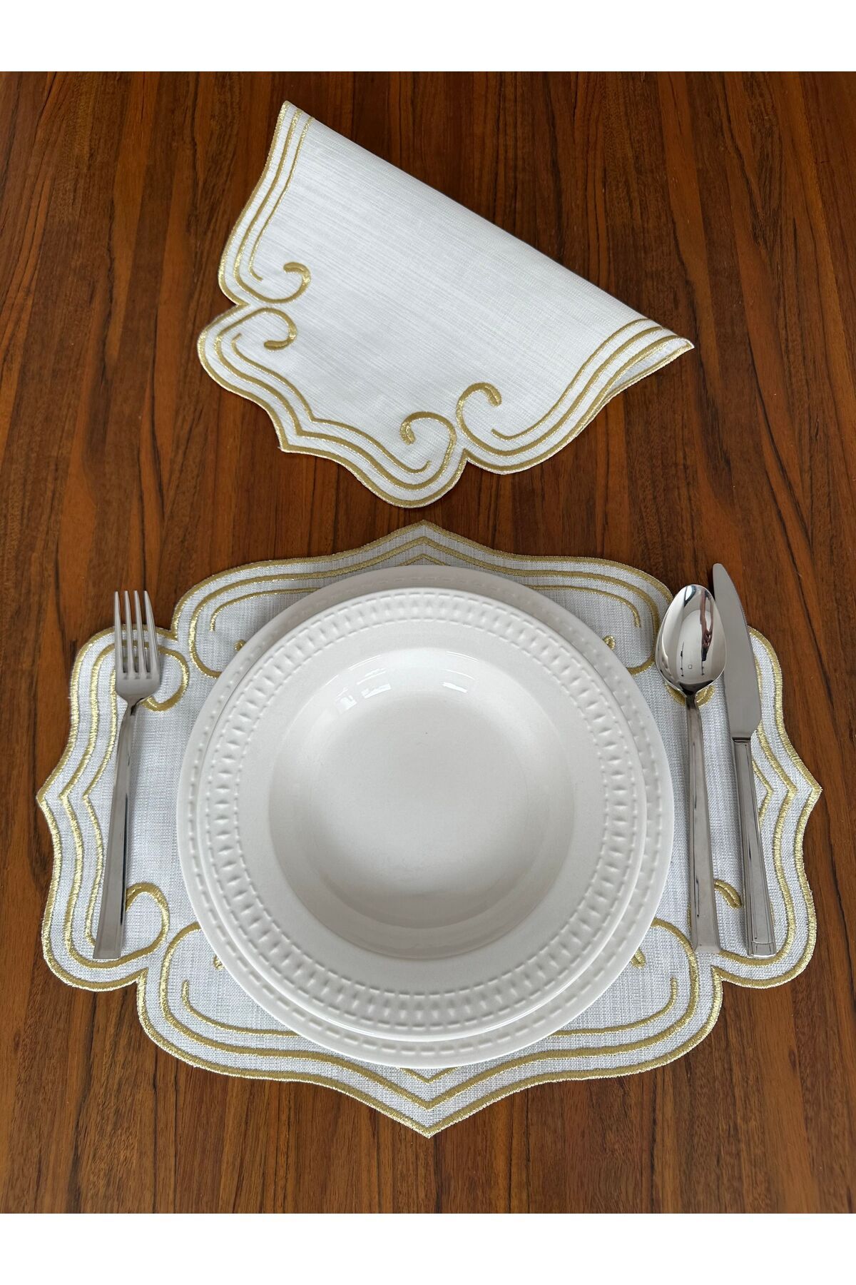 NURHAN HOME COLLECTION 2 Bucăți Modele Ondulate - Placă De Service Americană - Mărime unică