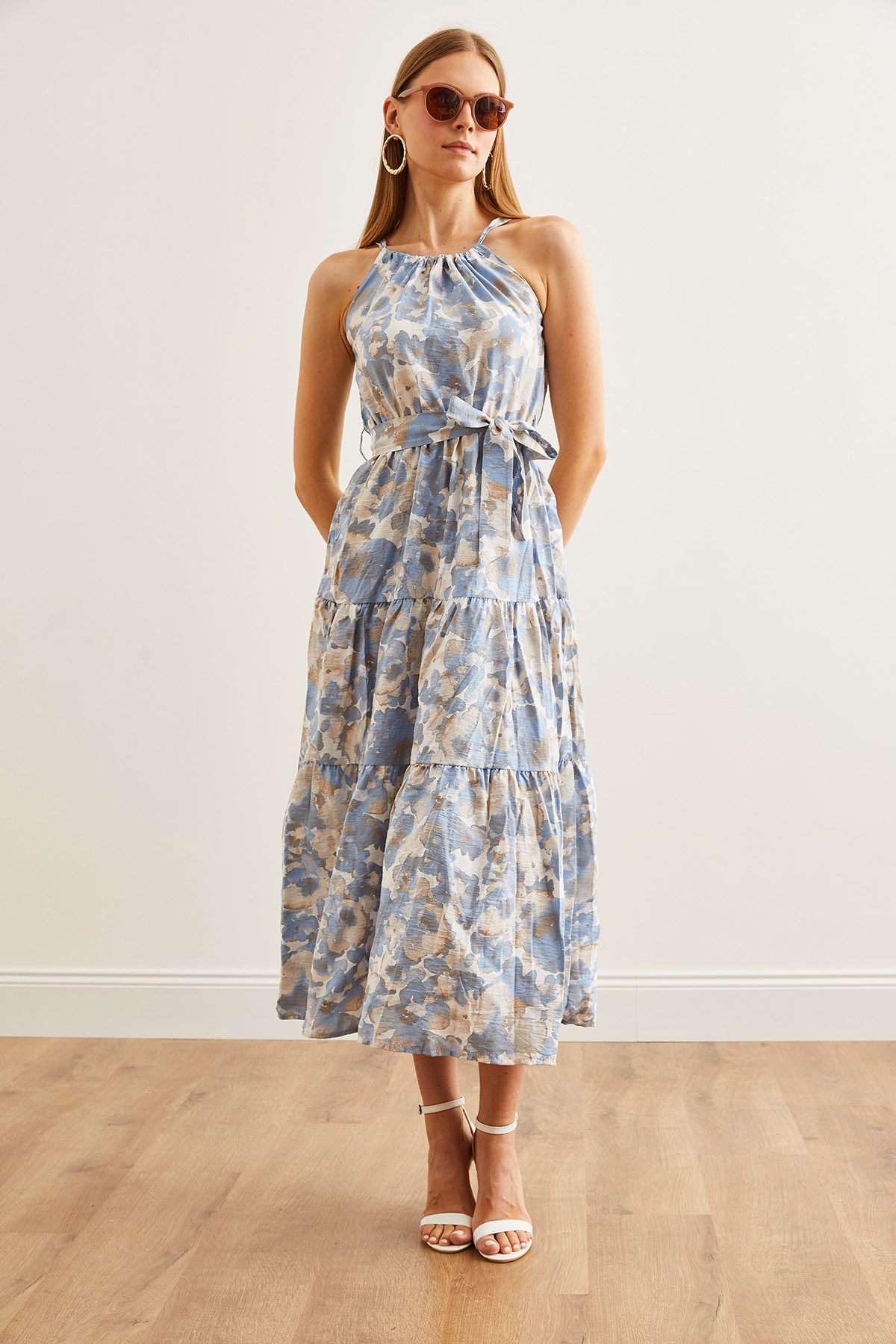 Olalook-Ebru Indigo Neckholder-Kleid aus Viskose mit Gürtel - ELB- 19001548 5