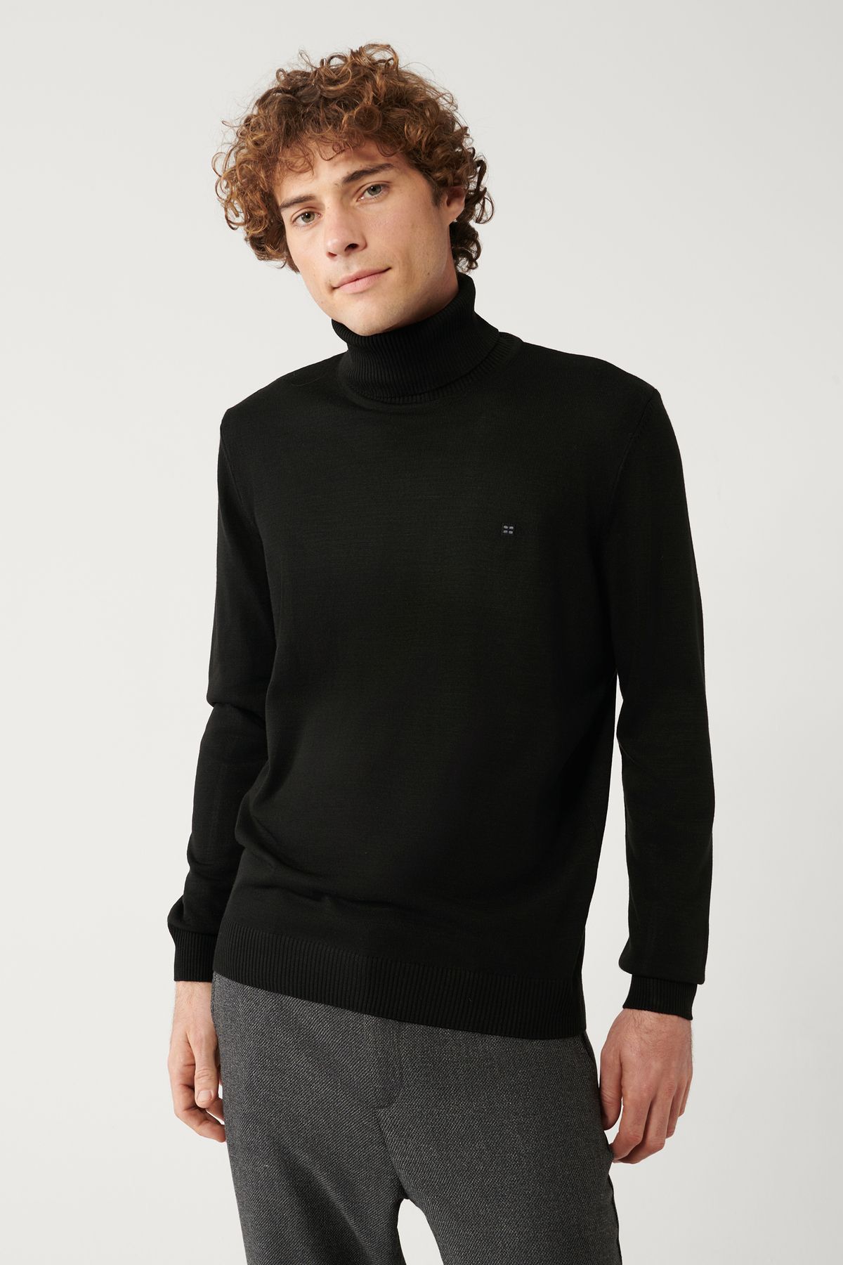 Erkek Siyah Unisex Triko Kazak Tam Balıkçı Yaka Tüylenmeyen Regular Fit E005002