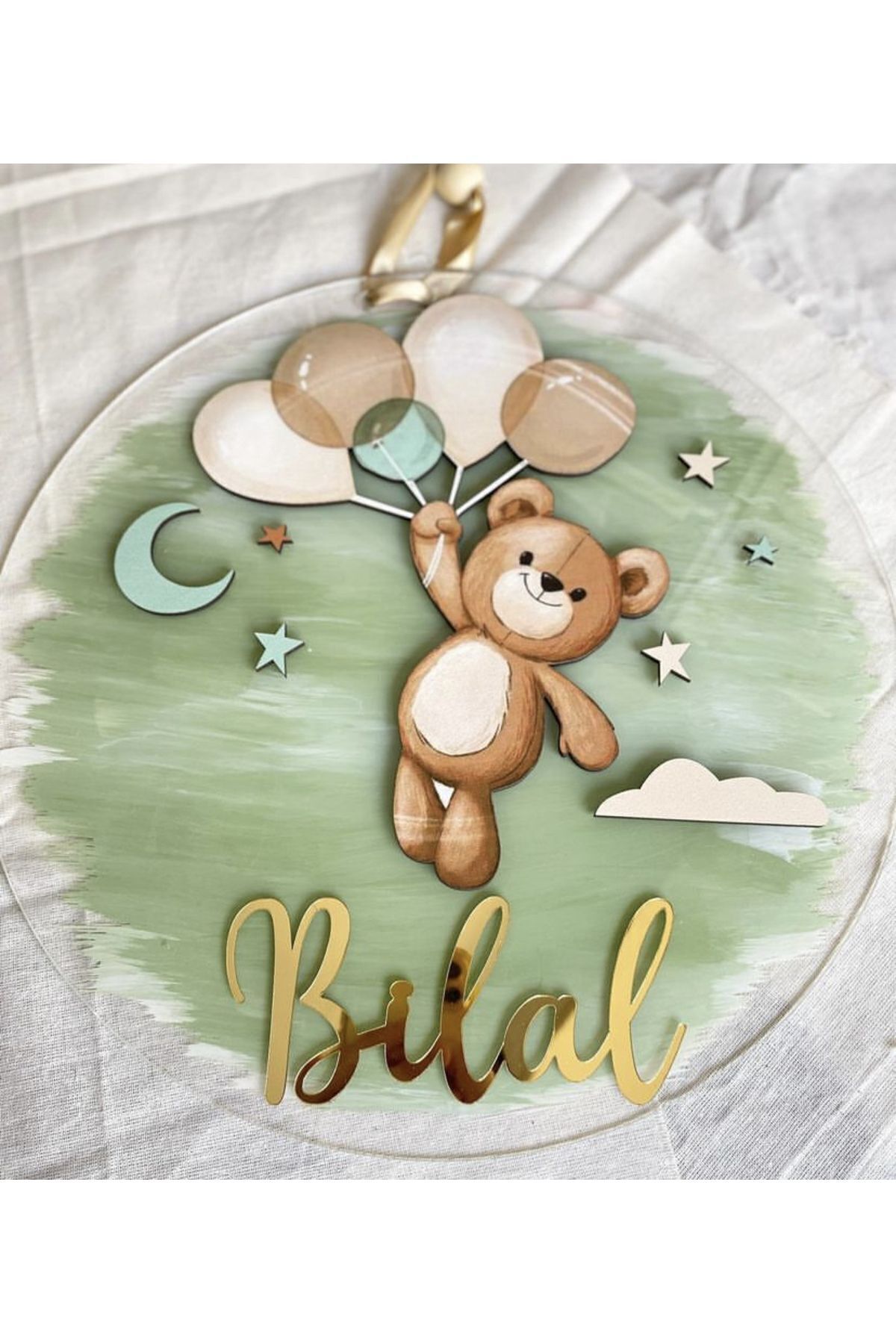 Balonlu ayıcıklı boyalı pleksi bebek kapı süsü