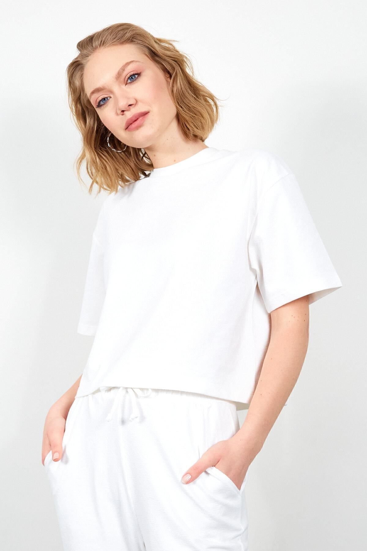Toptan | Ekru Oversize Crop Kadın T-shirt| Mk22w266411-6411