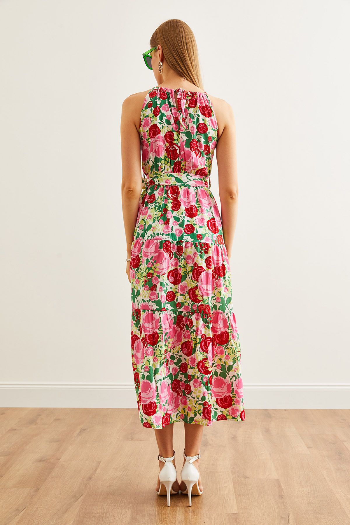 Kadın Gül Pembe Halter Yaka Kuşaklı Dokuma Viscon Elbise ELB-19001548
