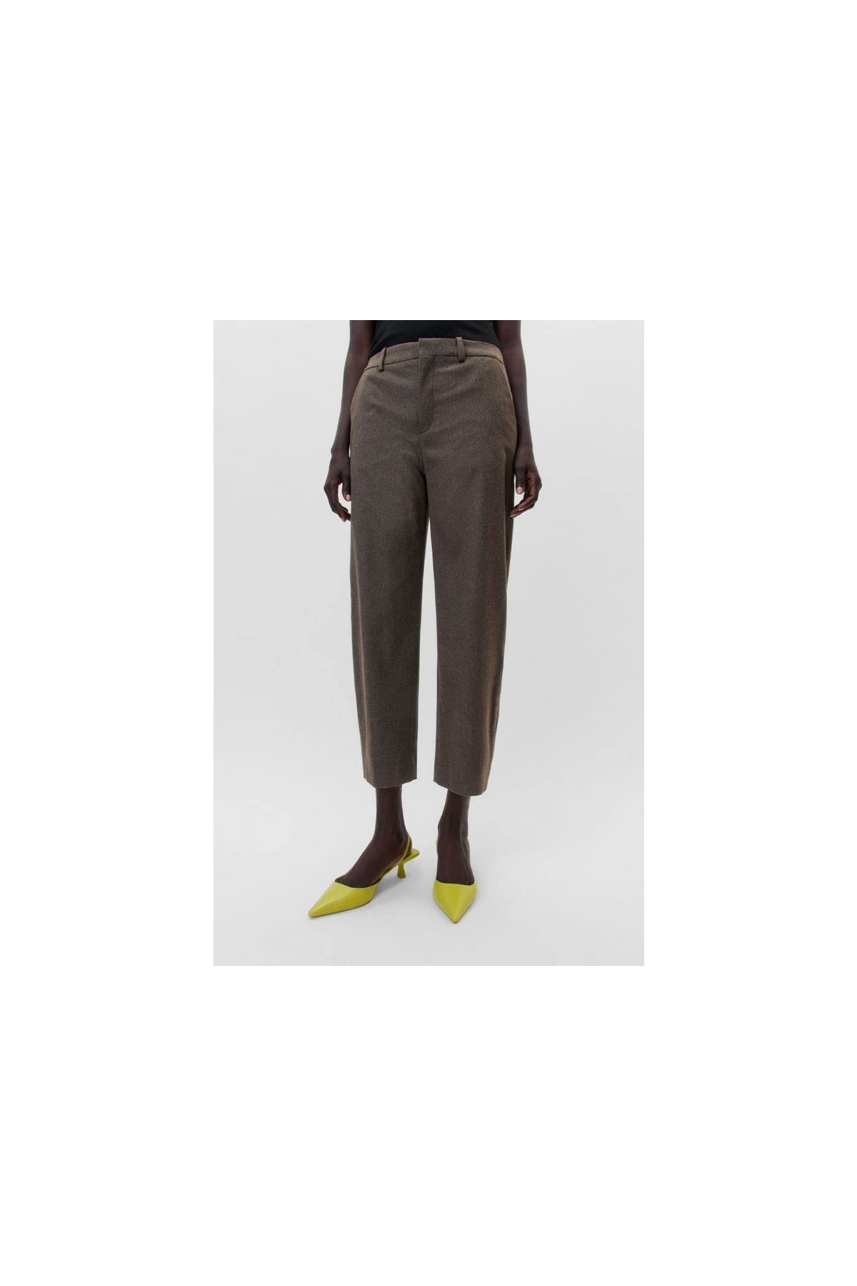 complete the look image