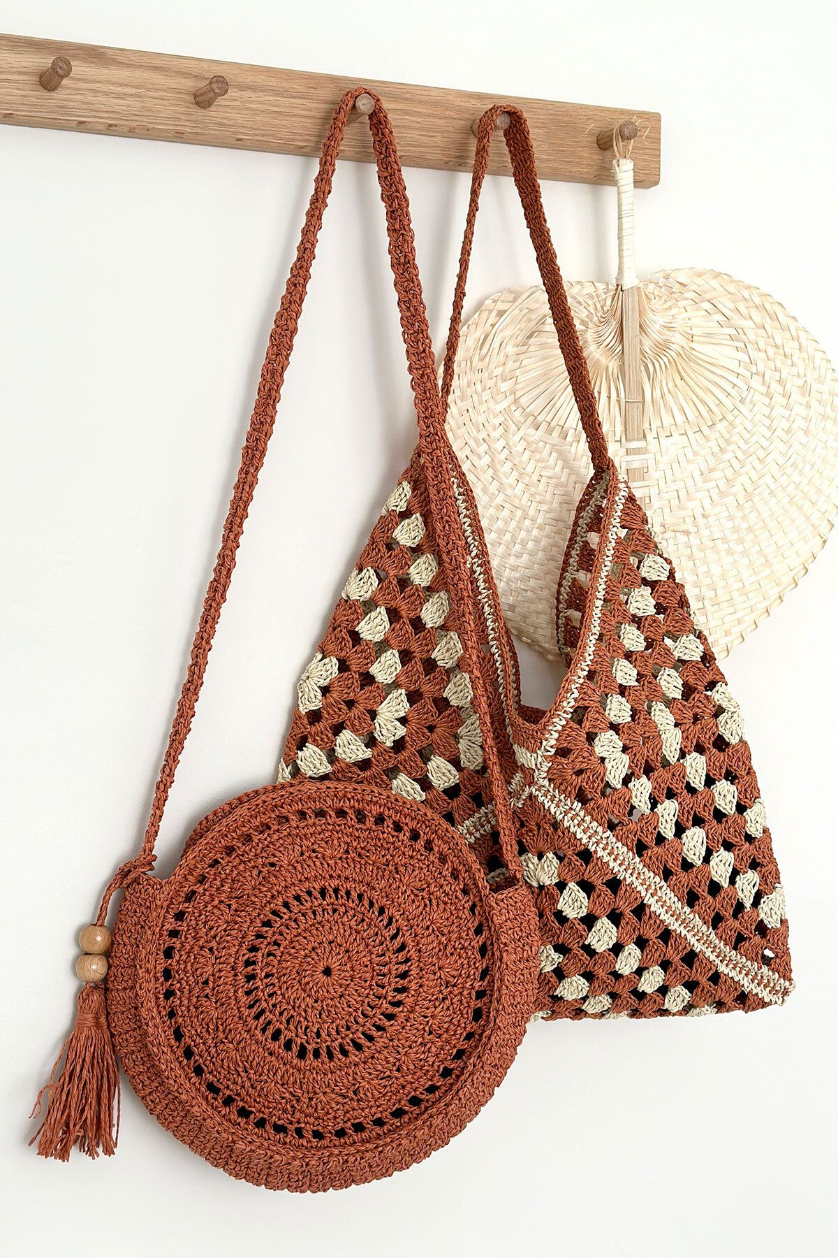 BECCASTYLE-Brick Color Round Bag - Macrame, Bohemian, Tasseled Straw and Knitted Crossbody Bag 4