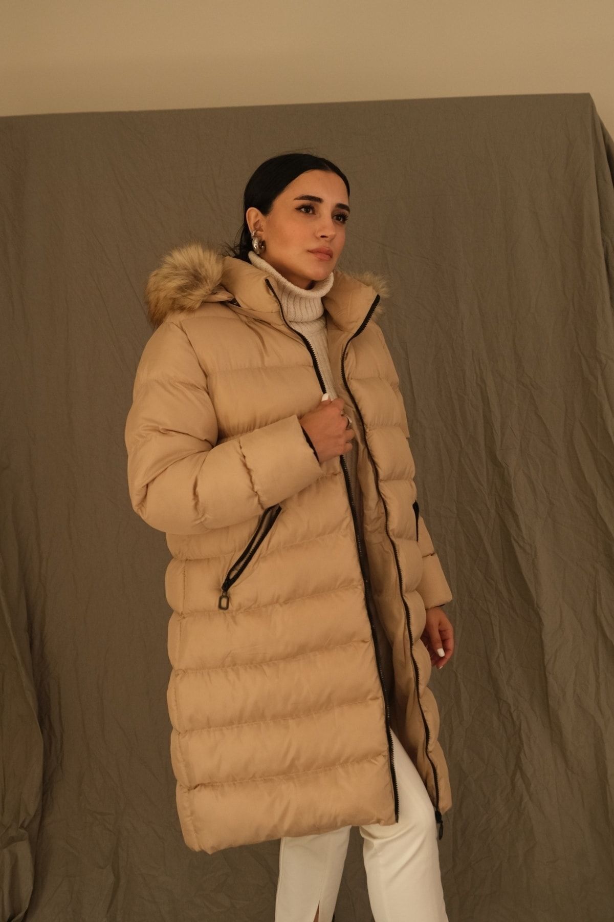 Toptan | Taş Kapüşonu Astarlı Şişme Kadın Mont| Mk23w366157