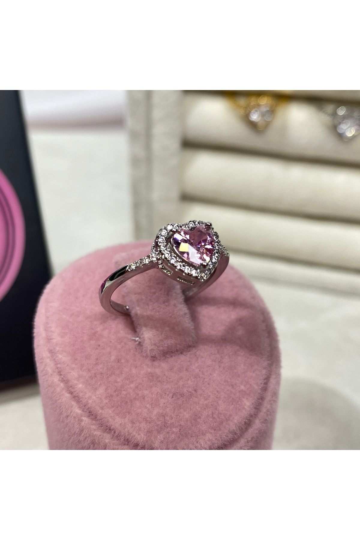 Gümüş Kalp Temalı Kolye Yüzük Bileklik Küpe Set , Özel Tasarım Pembe Kalp İşlemeli  Gümüş Set 5