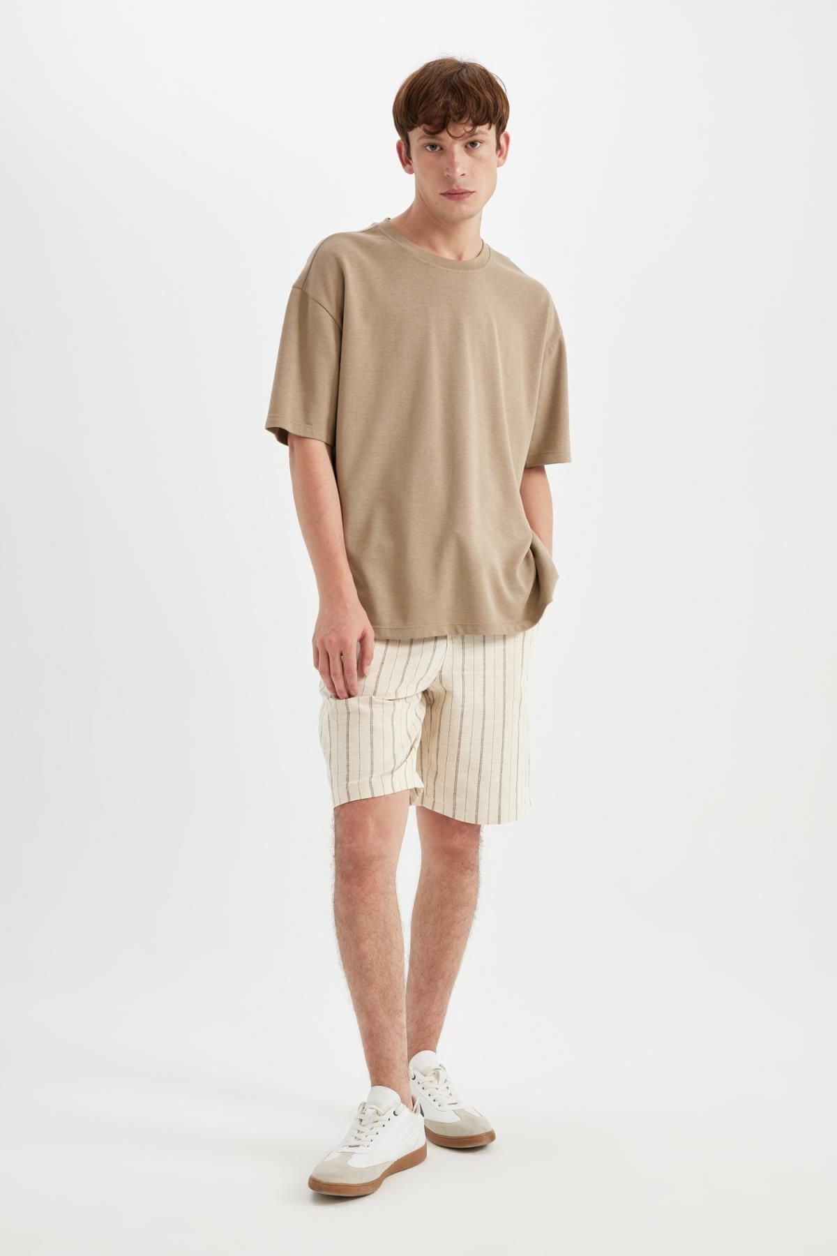 DeFacto-Regular Fit Flexible Banded Leg Linen Look Bermuda Shorts 3