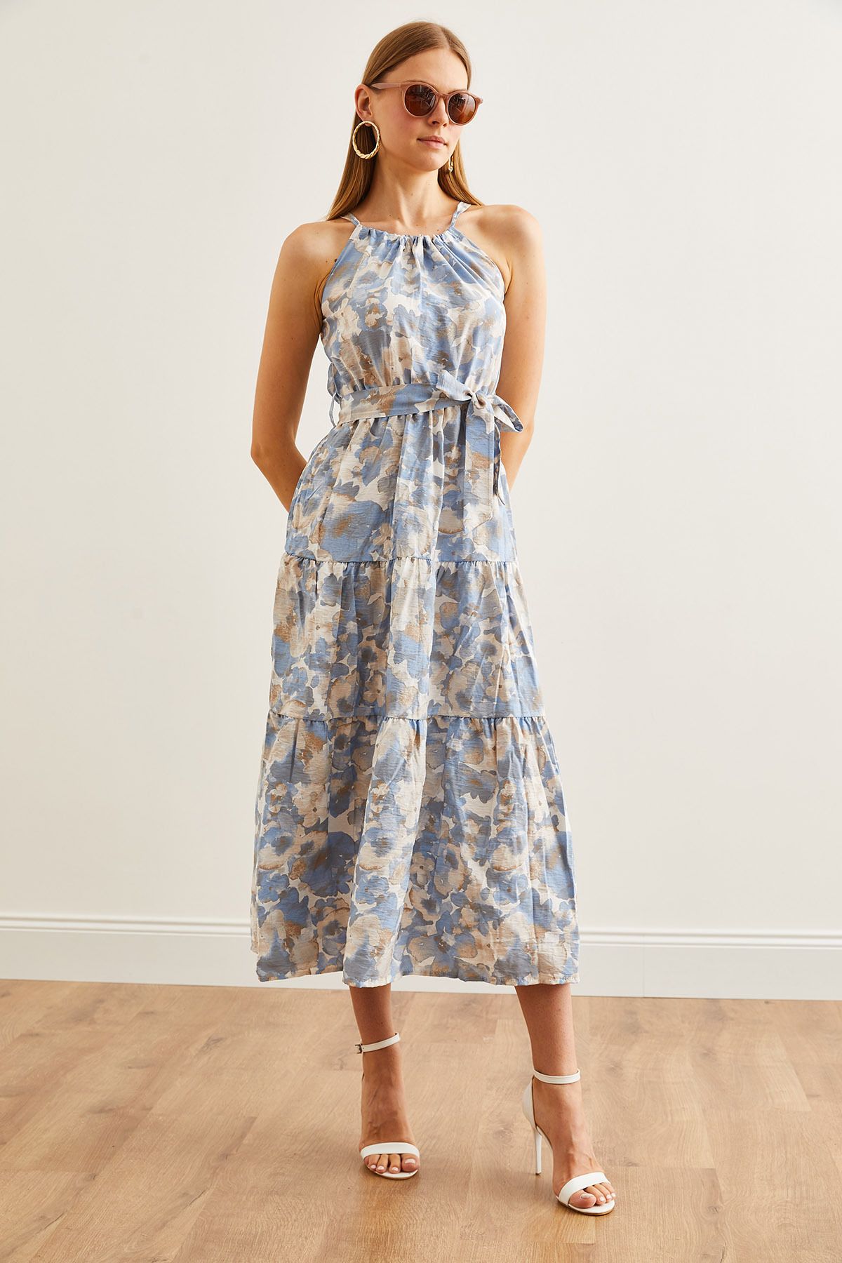 Olalook-Ebru Indigo Neckholder-Kleid aus Viskose mit Gürtel - ELB- 19001548 3