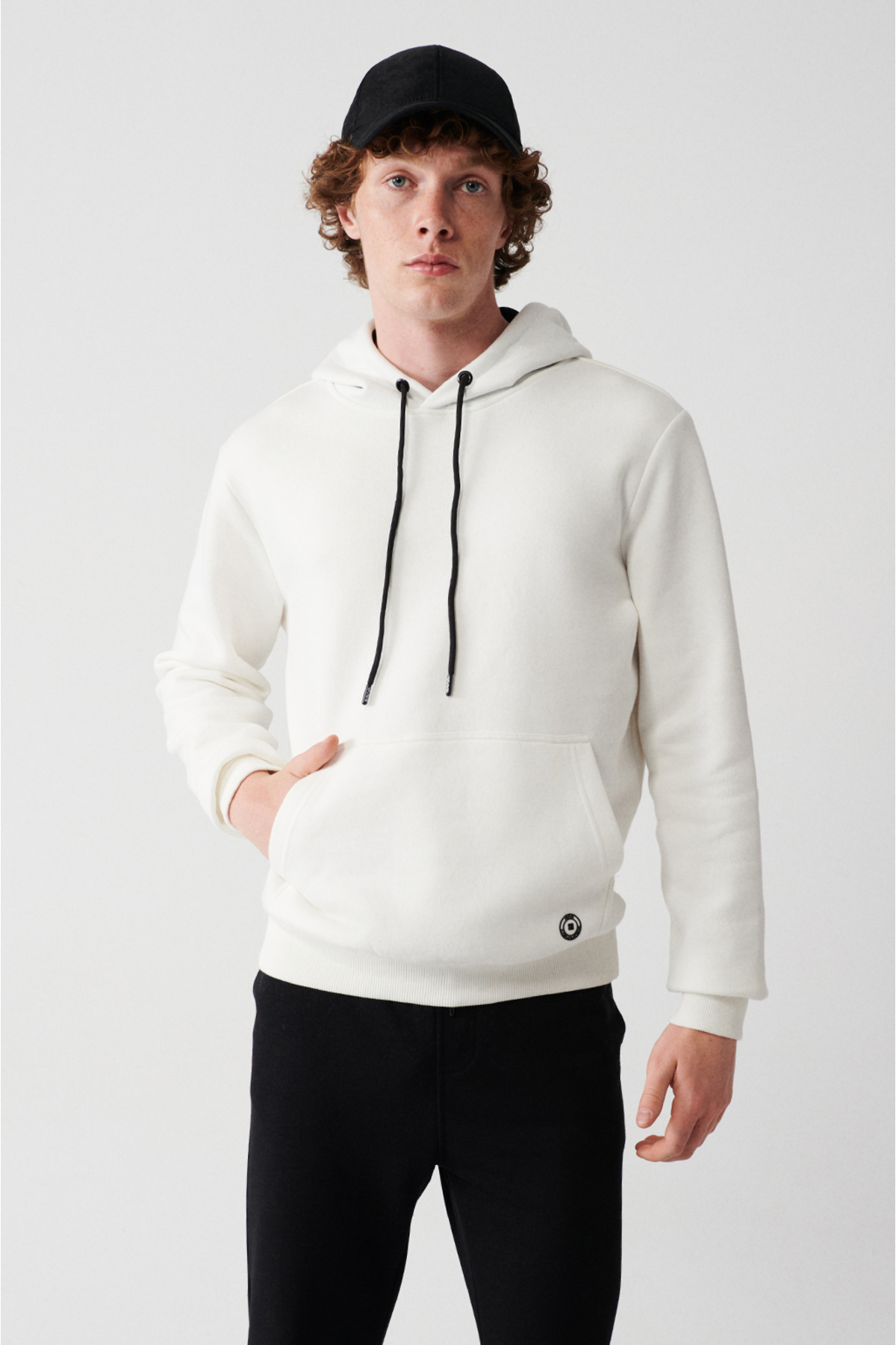 https://cdn.dsmcdn.com/ty1478/product/media/images/prod/QC/20240809/19/e12a8baf-5685-3a90-a991-4900485f09fa/1_org_zoom.jpg