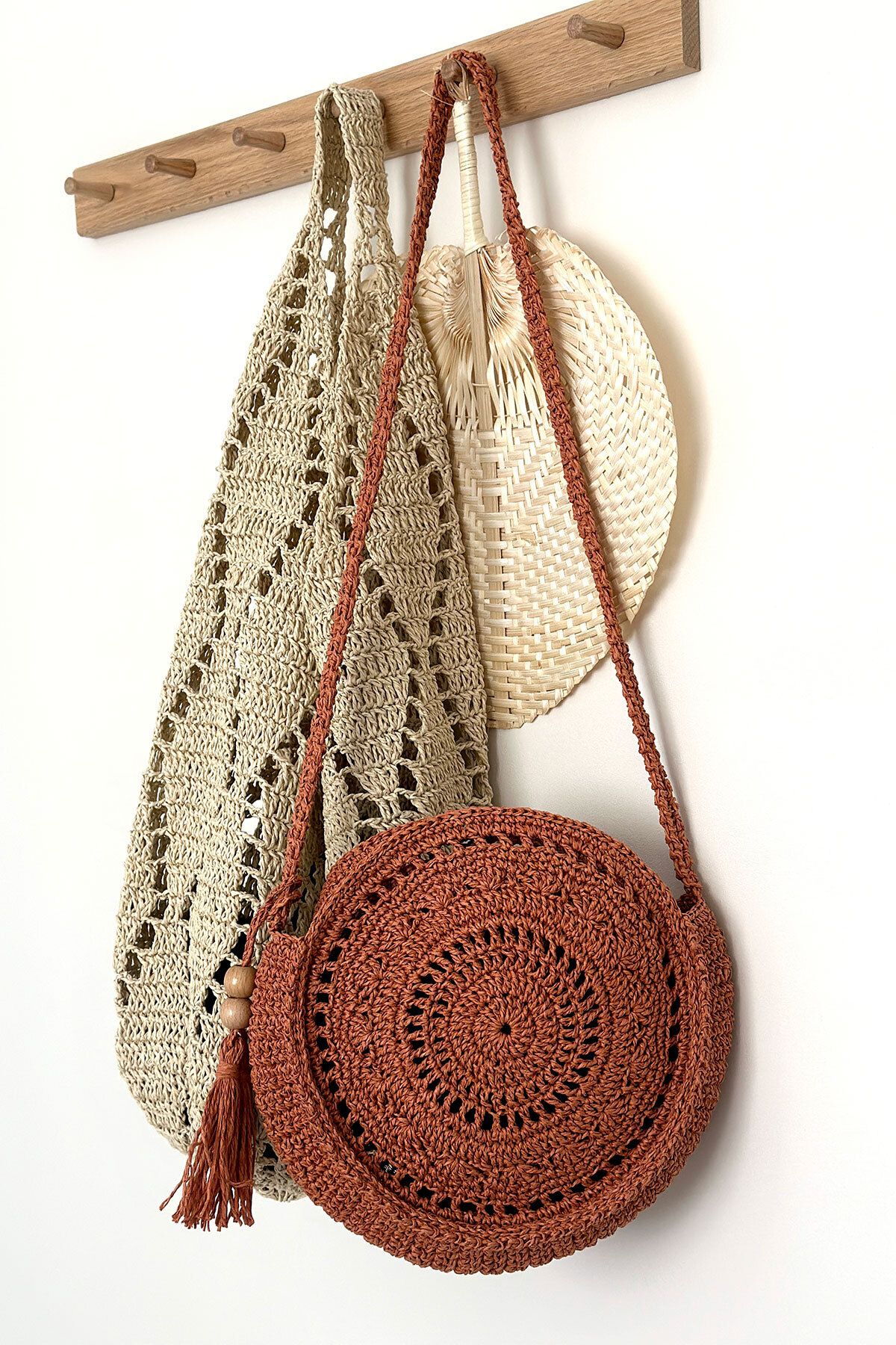 BECCASTYLE-Brick Color Round Bag - Macrame, Bohemian, Tasseled Straw and Knitted Crossbody Bag 7
