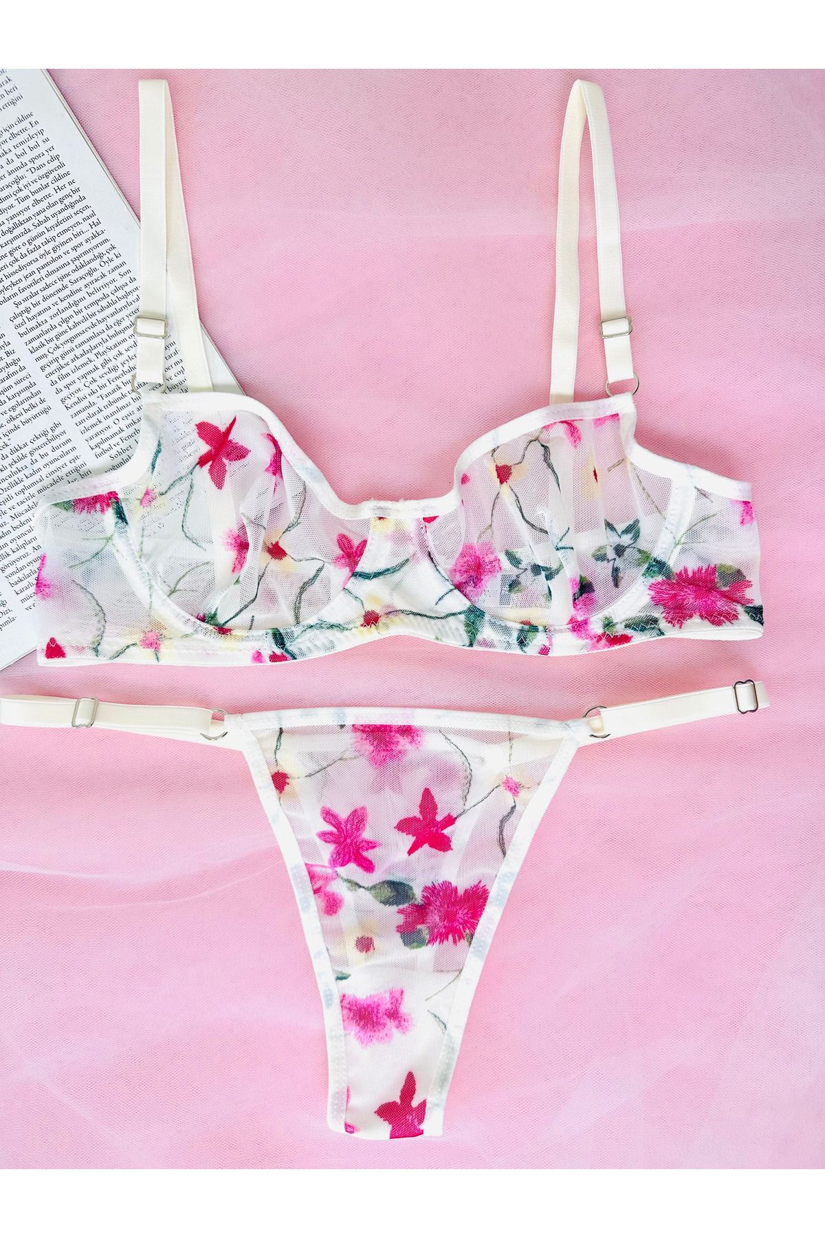 Arinda-Comfort Flora - Set de lenjerie cu sârmă din tul fără capac cu imprimeu floral 2