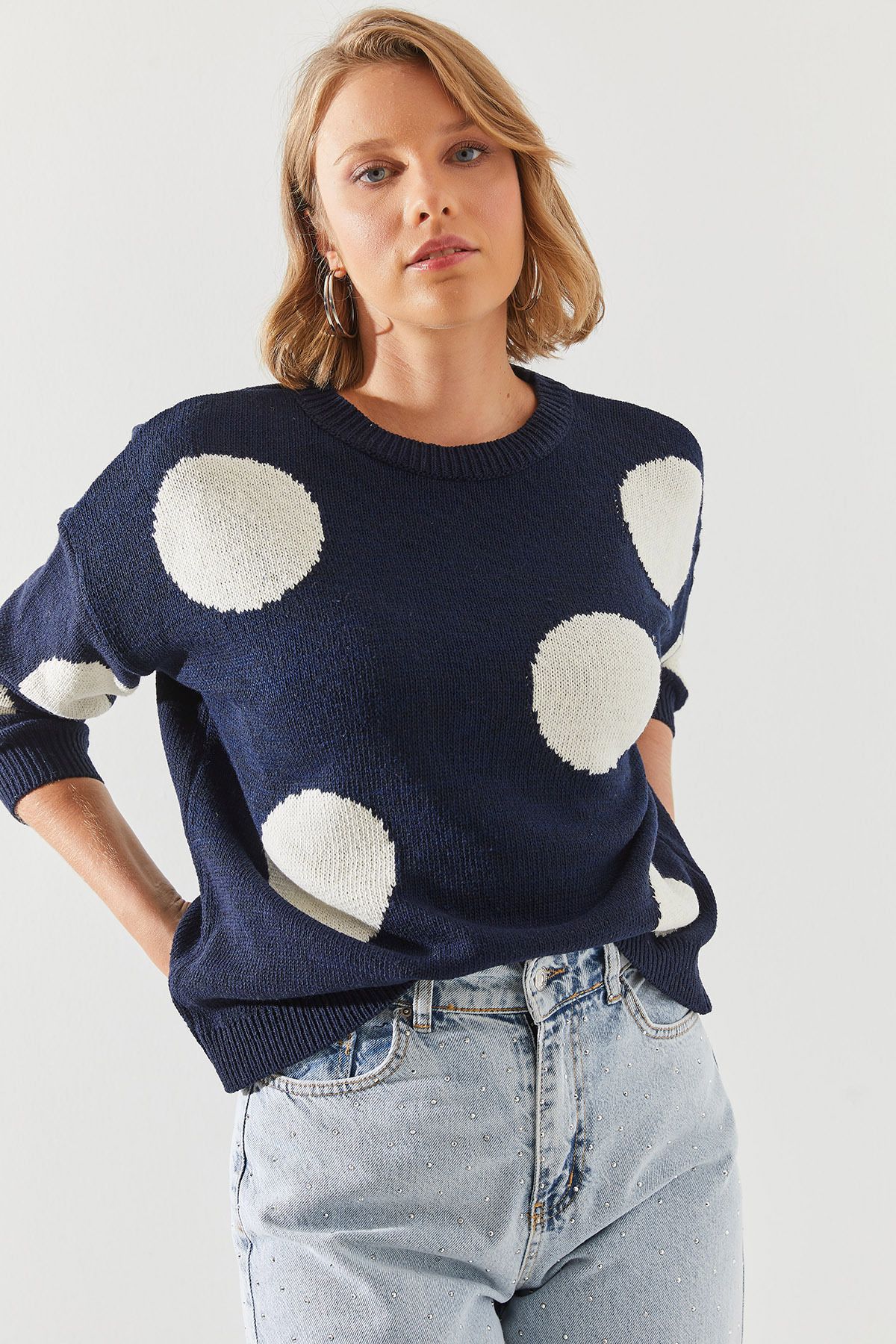 Bianco Lucci-Gepunkteter Strickpullover für Damen - 20246212 5