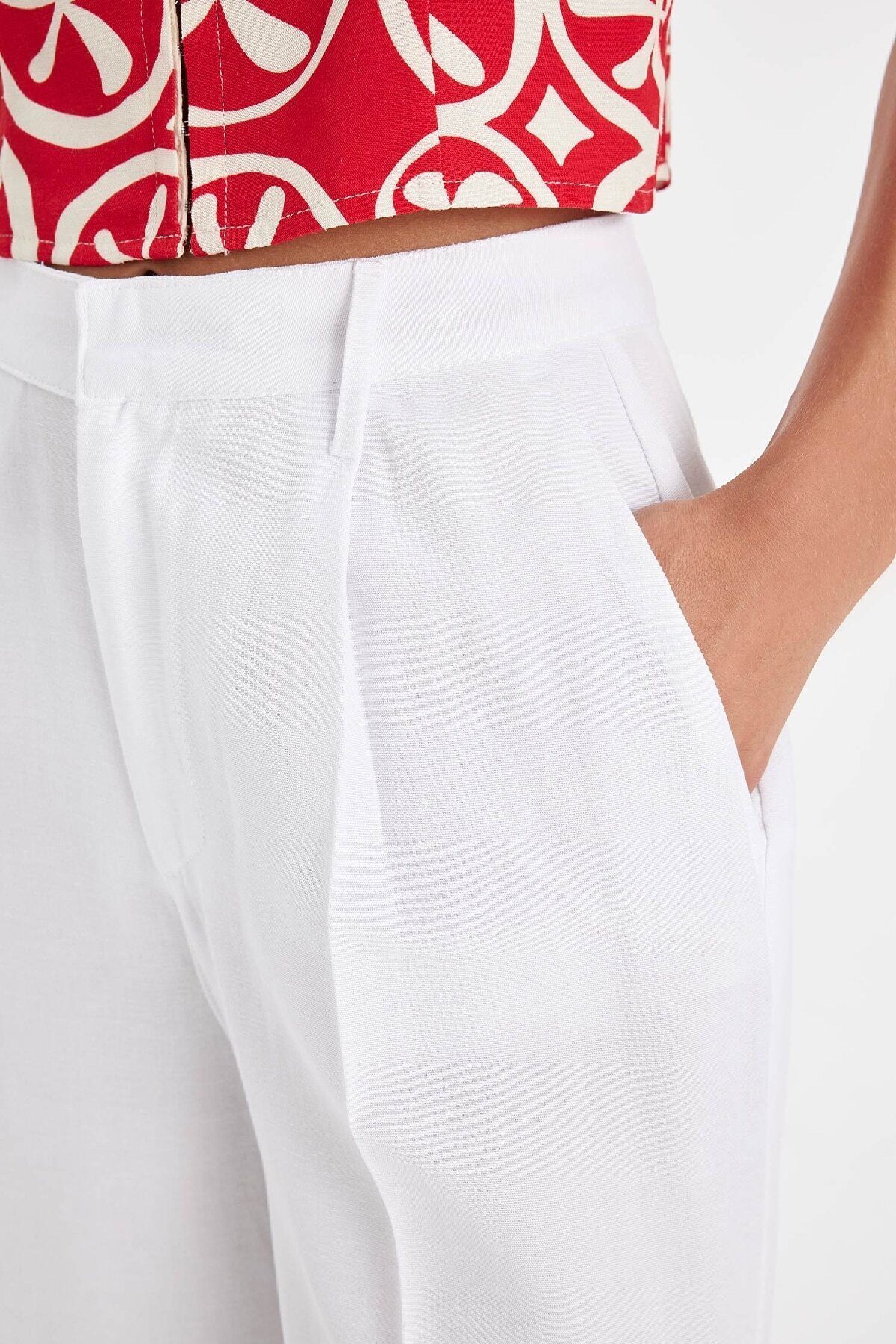 DeFacto-High Waist Pocket Wide Leg Pleated Linen Trousers - Straight Tall 3