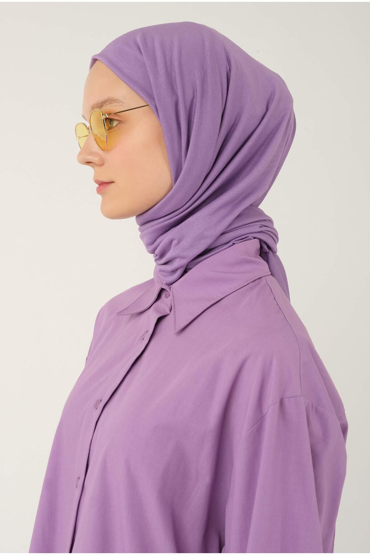 HEQA-Lilac Combed Shawl 1