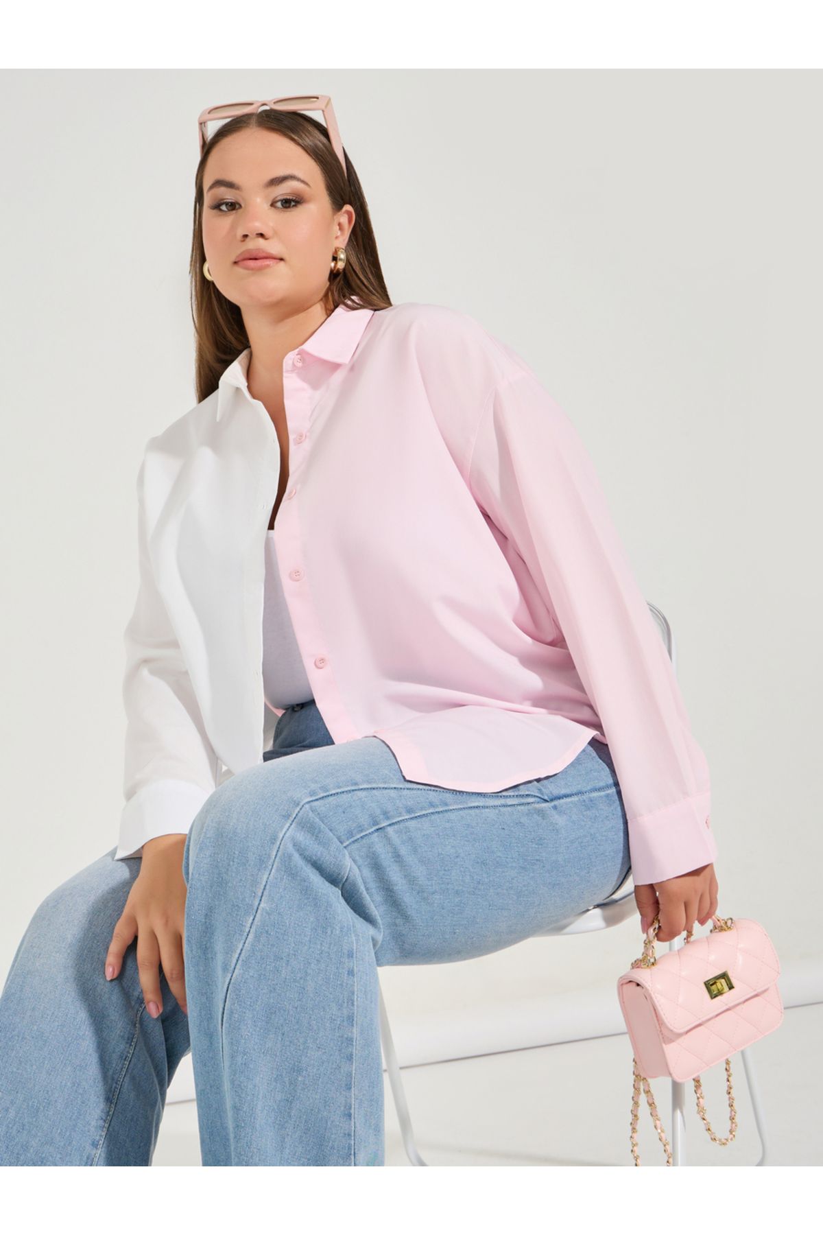 Styli-Plus Size Color Block Oversized Button Down Shirt 1