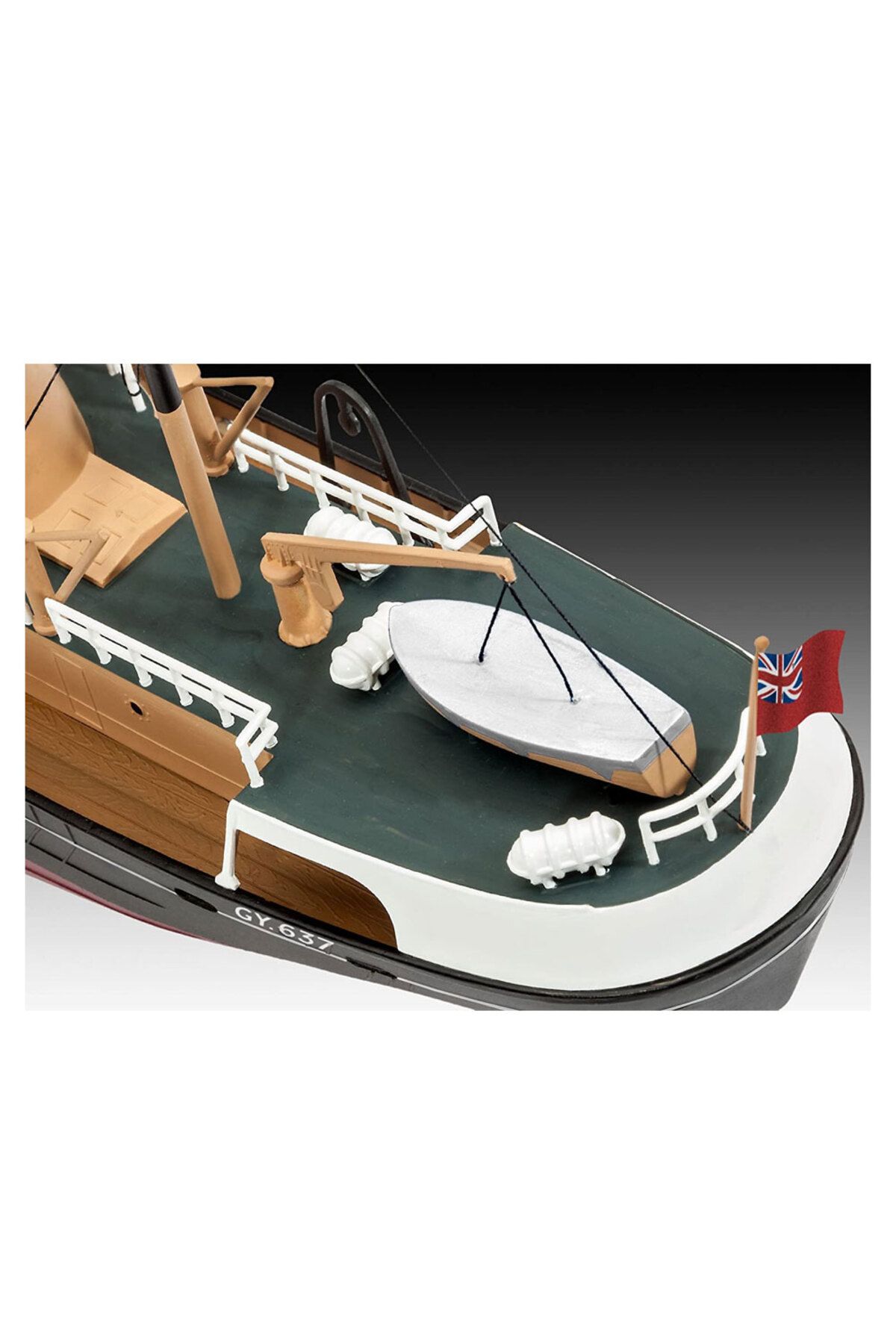 REVELL-North Sea Trawler-5204 Winter Blue Slide Fishing Boat 7