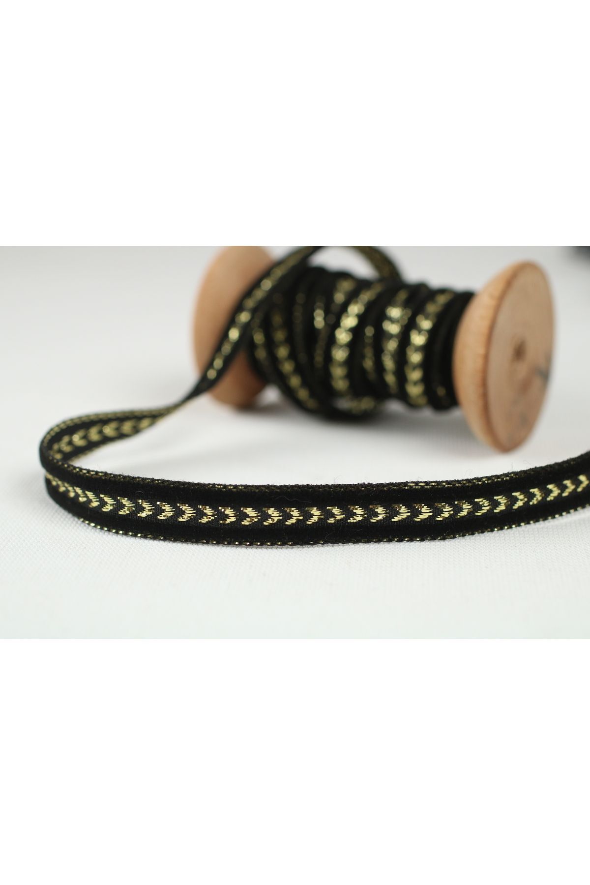 1cm Glitter Fancy Velvet Ribbon Ribbon