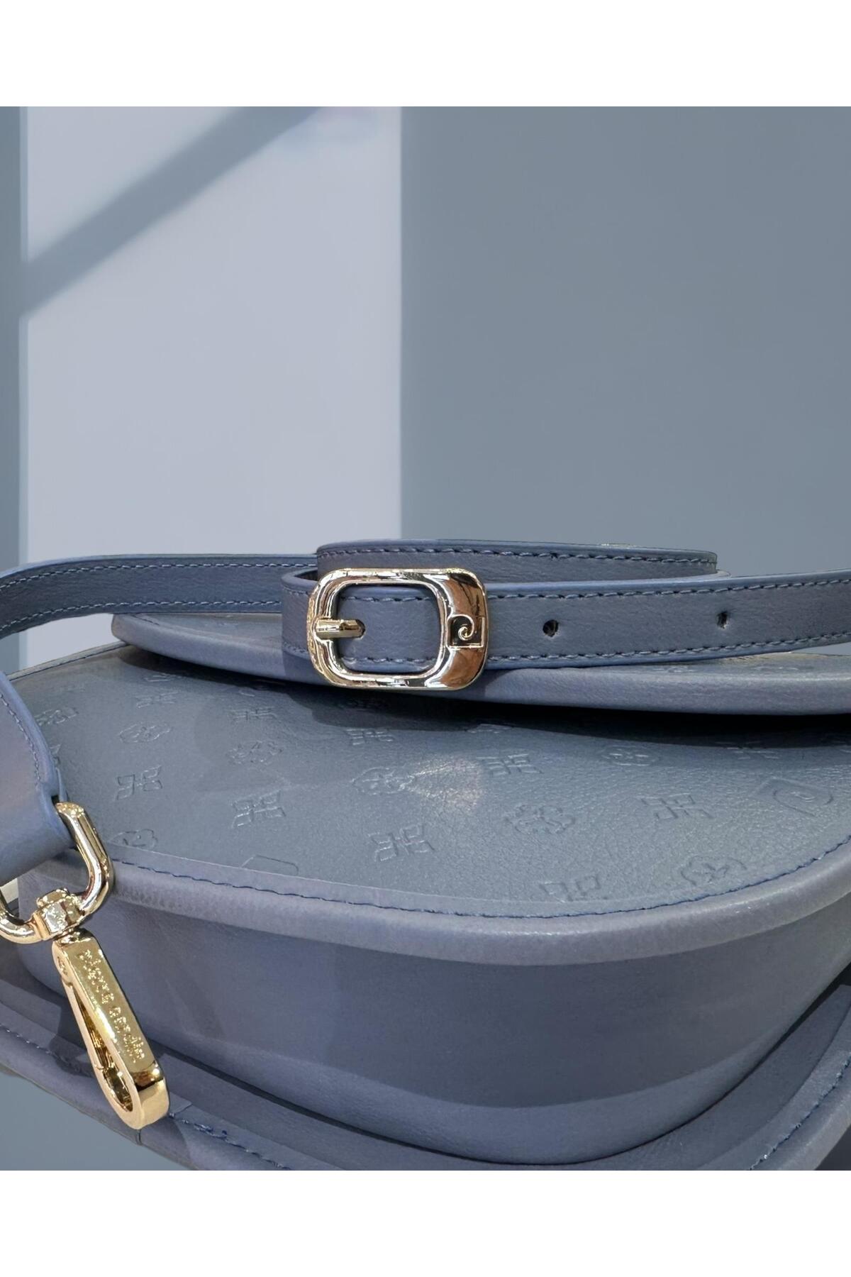 کیف رودوشی پیر کاردین مردانه چرم مصنوعی آبی  راسته      کژوال/روزمره | Pierre Cardin 23KBPİERÇNT0015 TR - تصویر 4