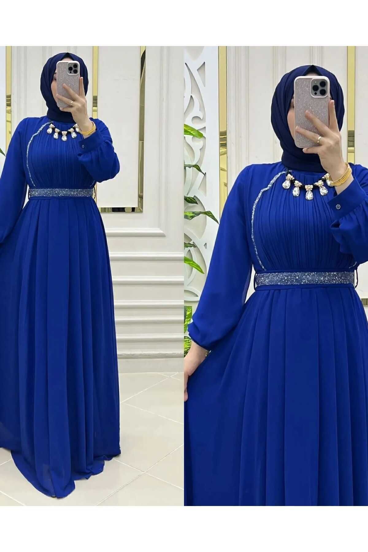 Model wax robe 2019 on sale