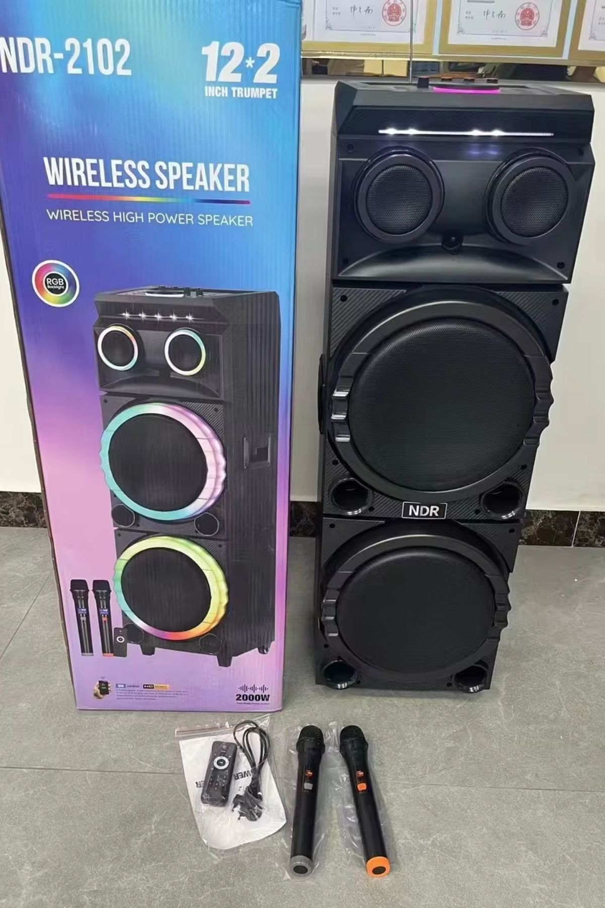 Bluetooth Hoparlör Parti Hoparlörü Karaoke Mikrofon Hediyeli Işıklı Ses Bombası  Usb Sd Girişli