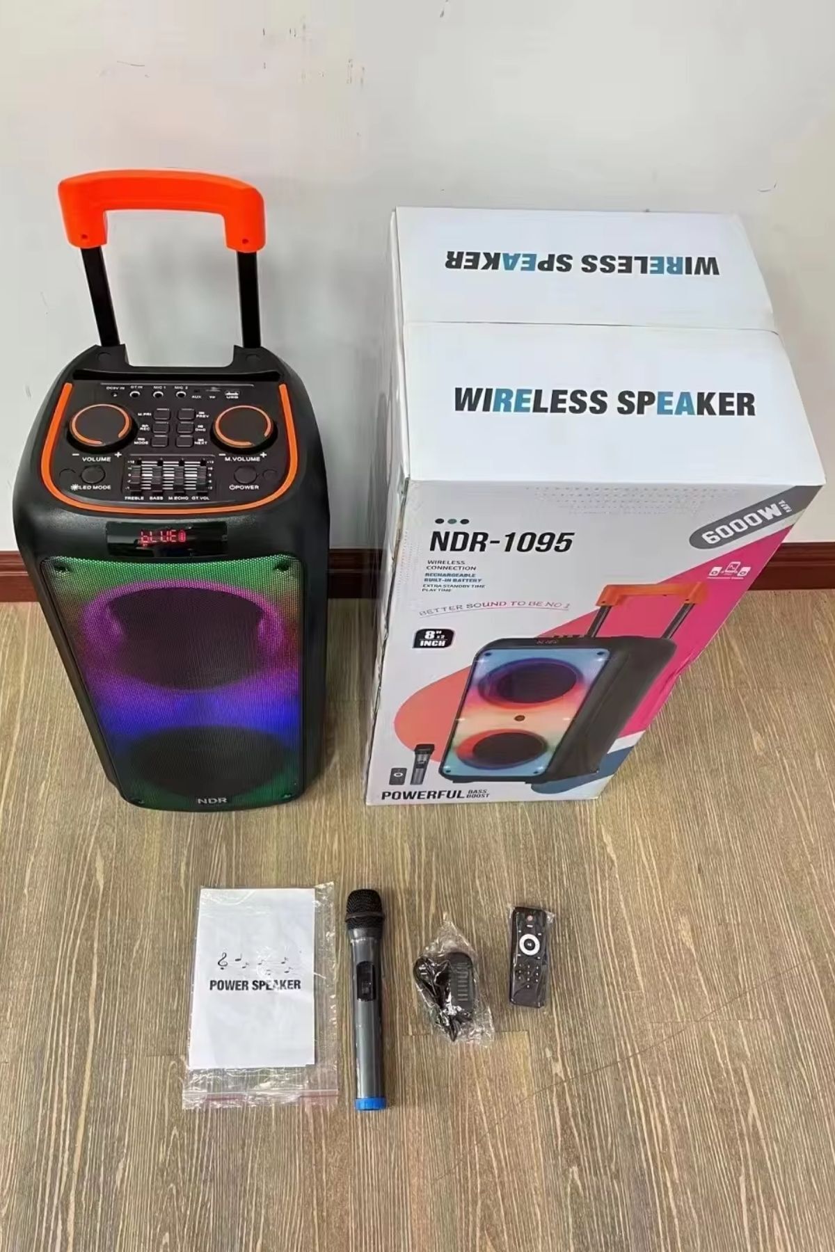 Bluetooth Hoparlör Parti Hoparlörü Karaoke Mikrofon Hediyeli Işıklı Ses Bombası  Usb Sd Girişli
